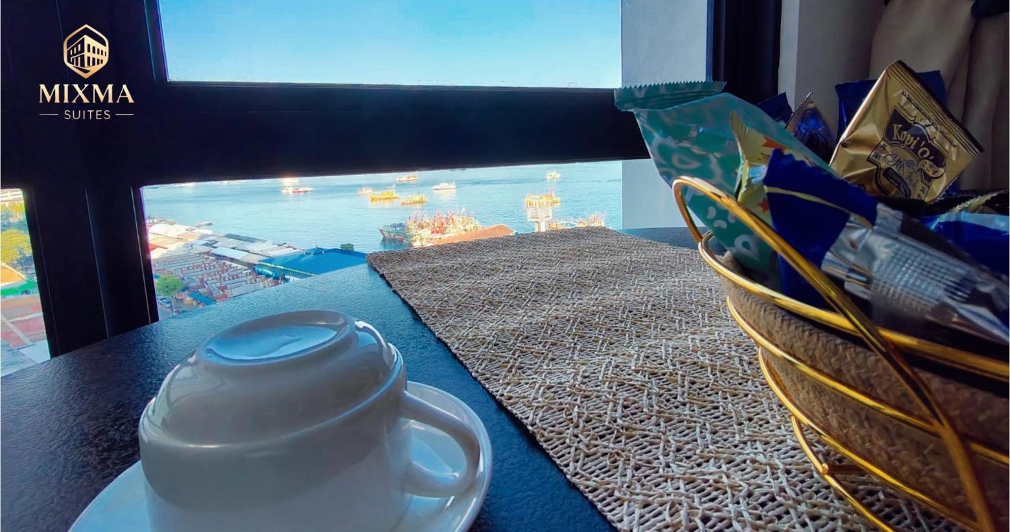 Panoramic Seaview KK City The Shore at Mixma Suites
