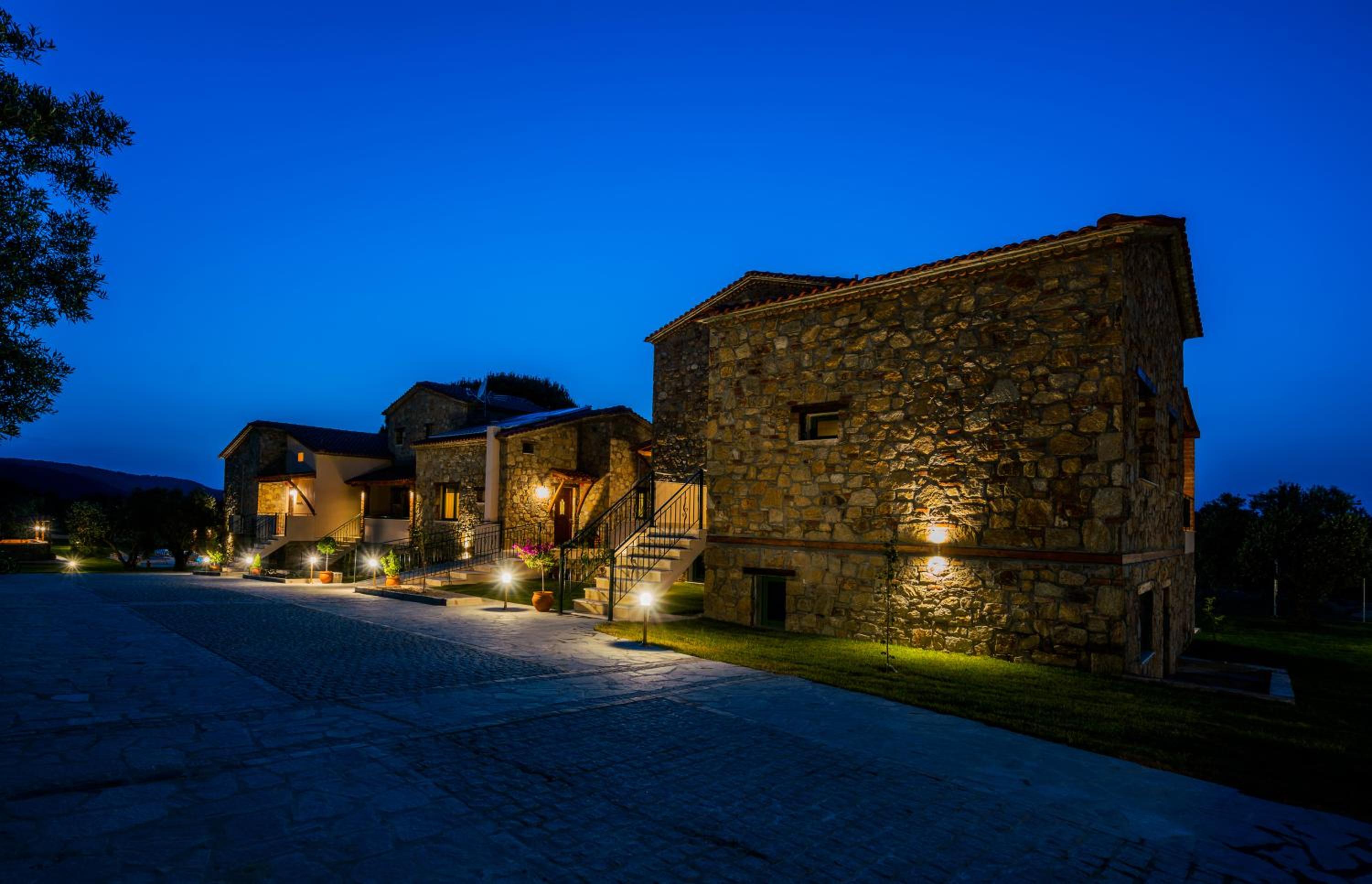 Mediterraneo Luxury Suites Halkidiki