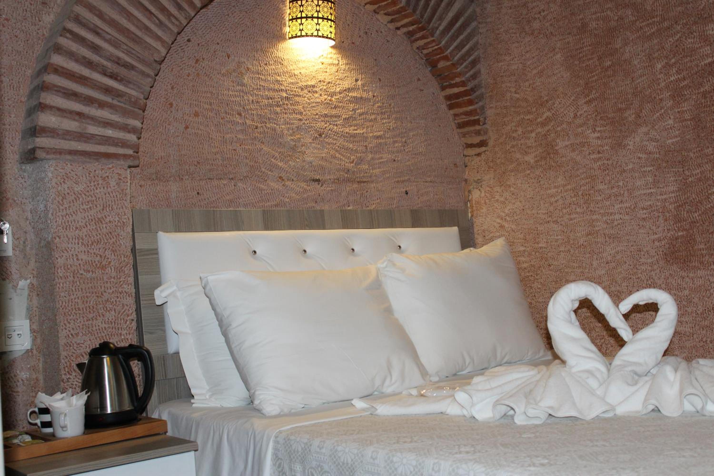 Ararat Hotel - Image 41