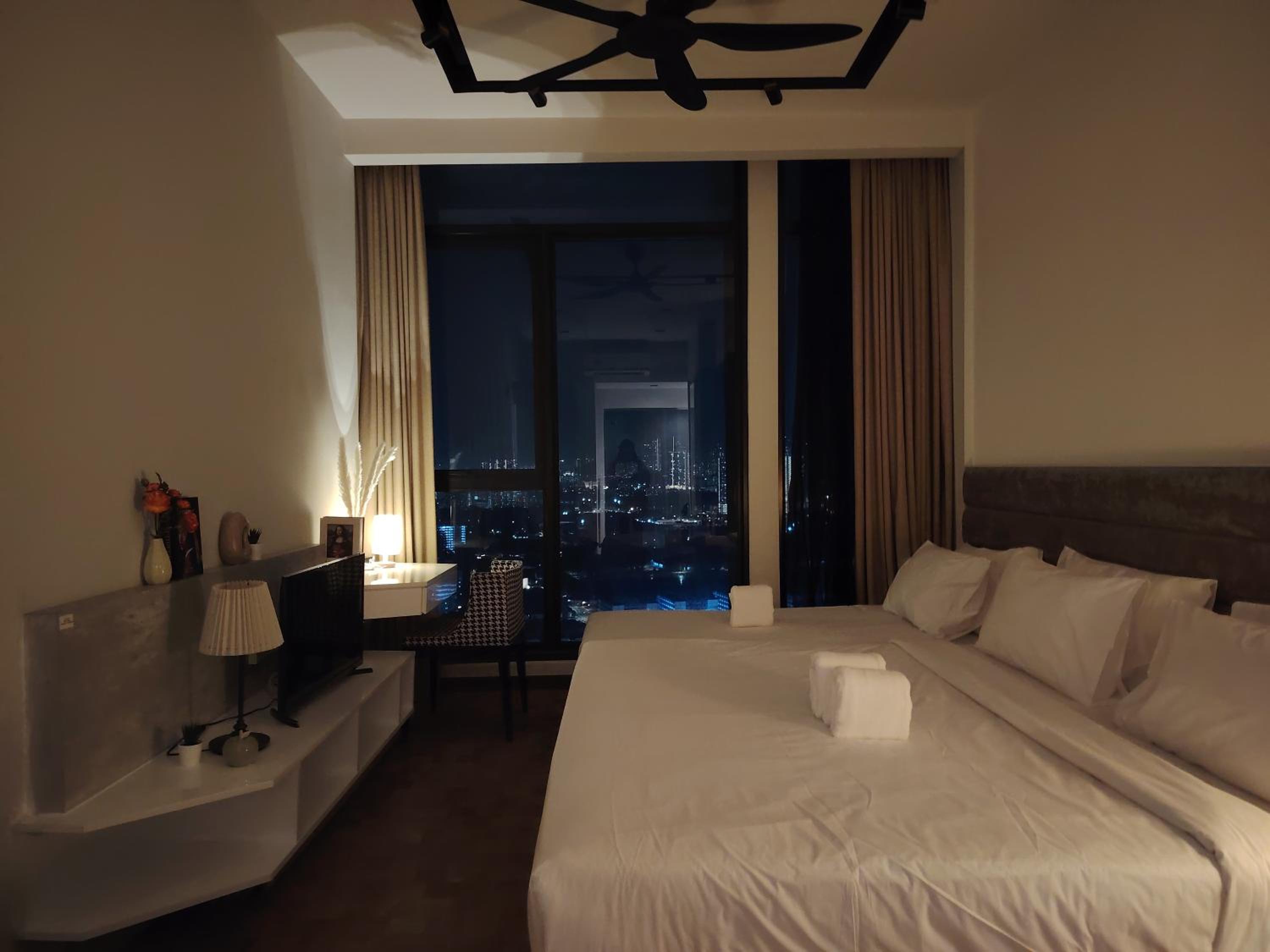Expressionz KLCC By Laze Home