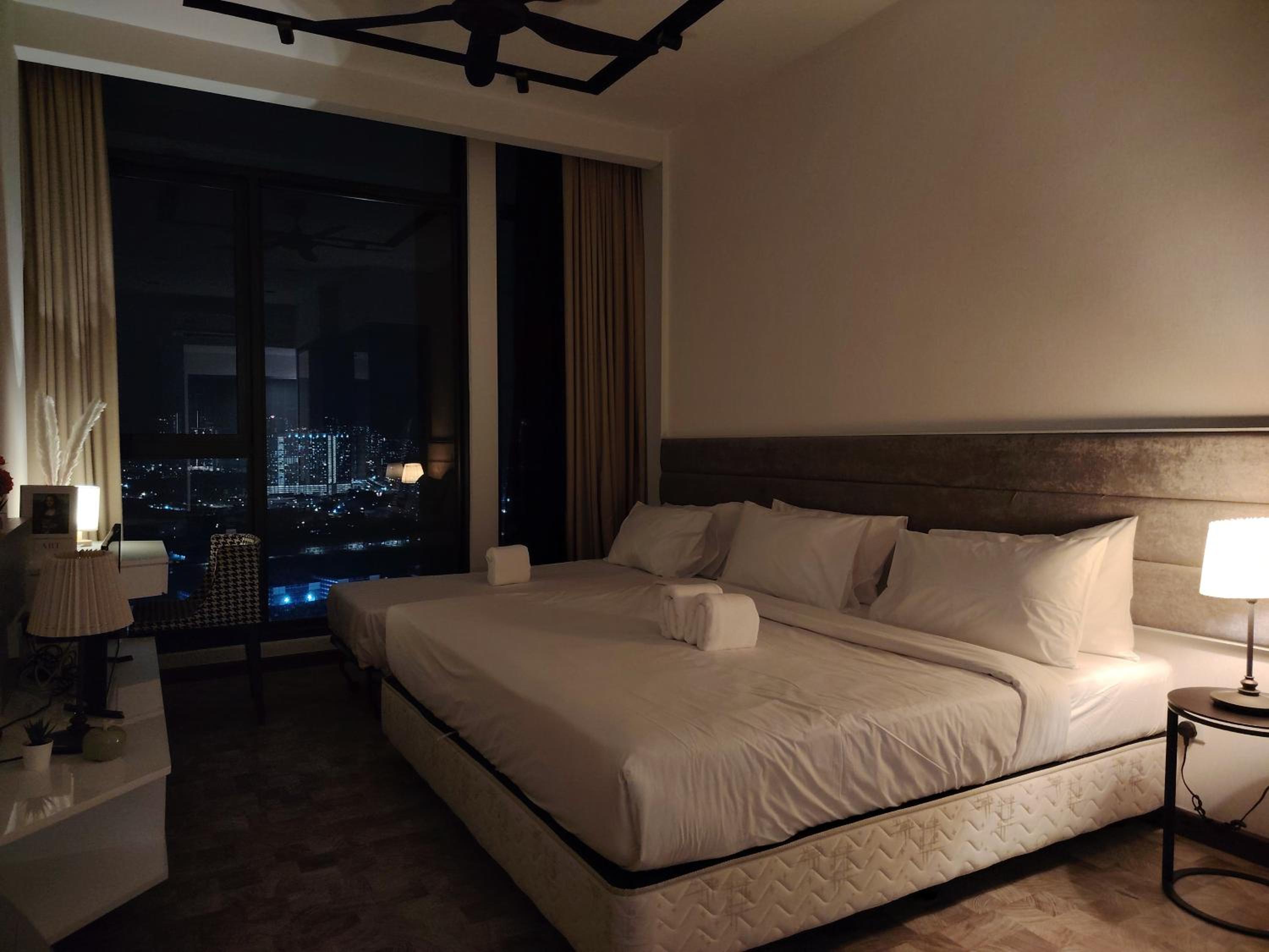 Expressionz KLCC By Laze Home