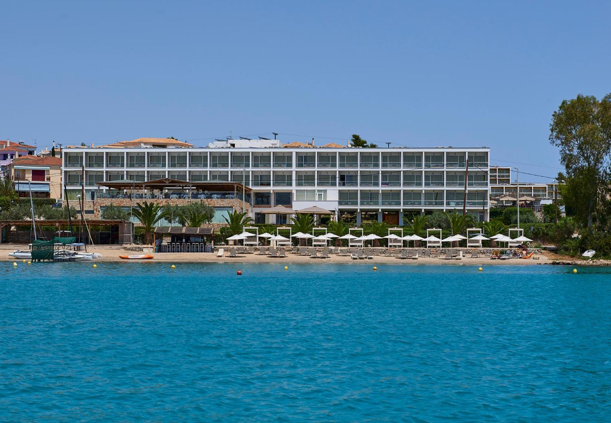 Hotel Nautica Bay Hotel - Image 1