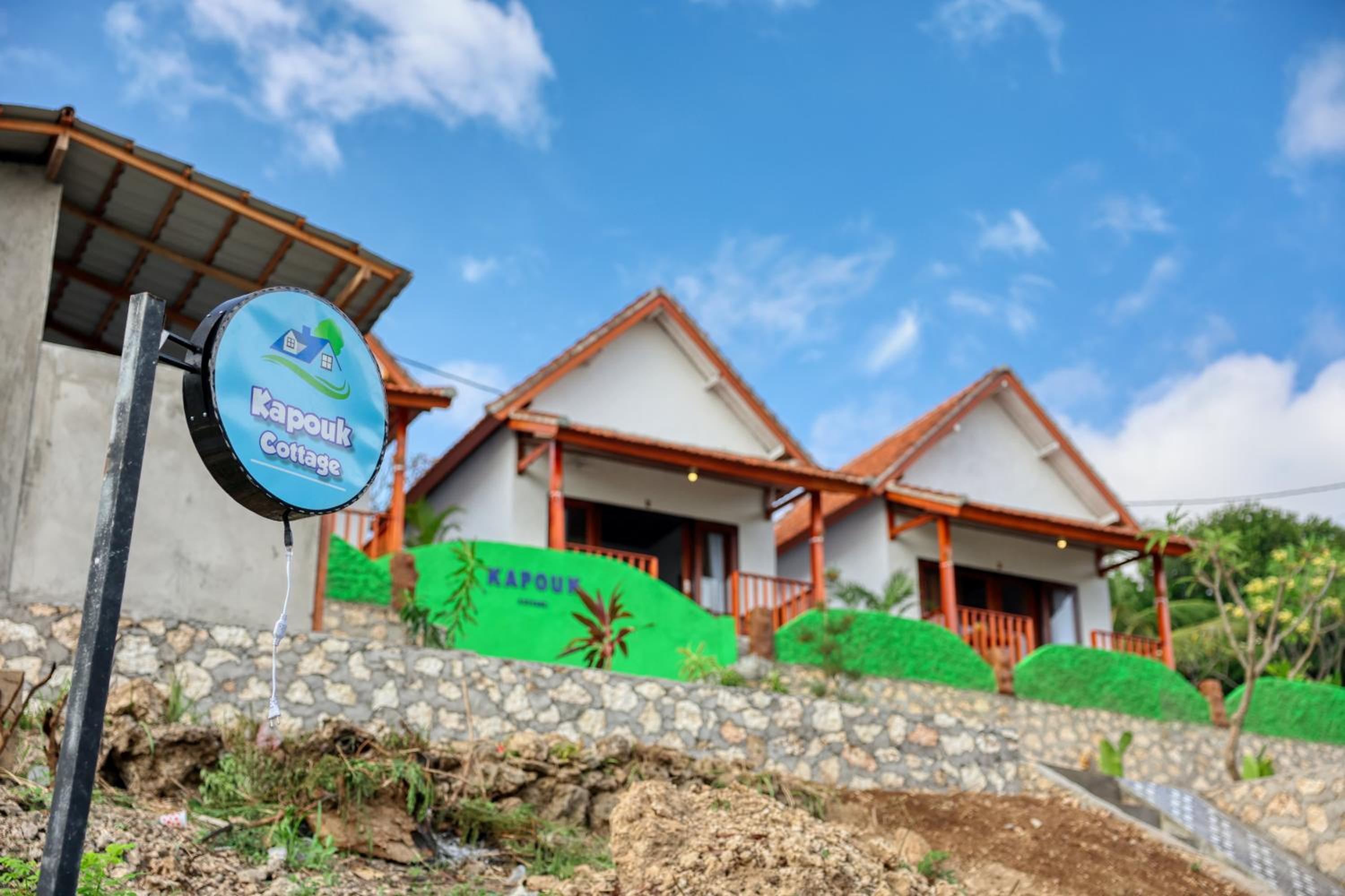 Kapouk Cottage