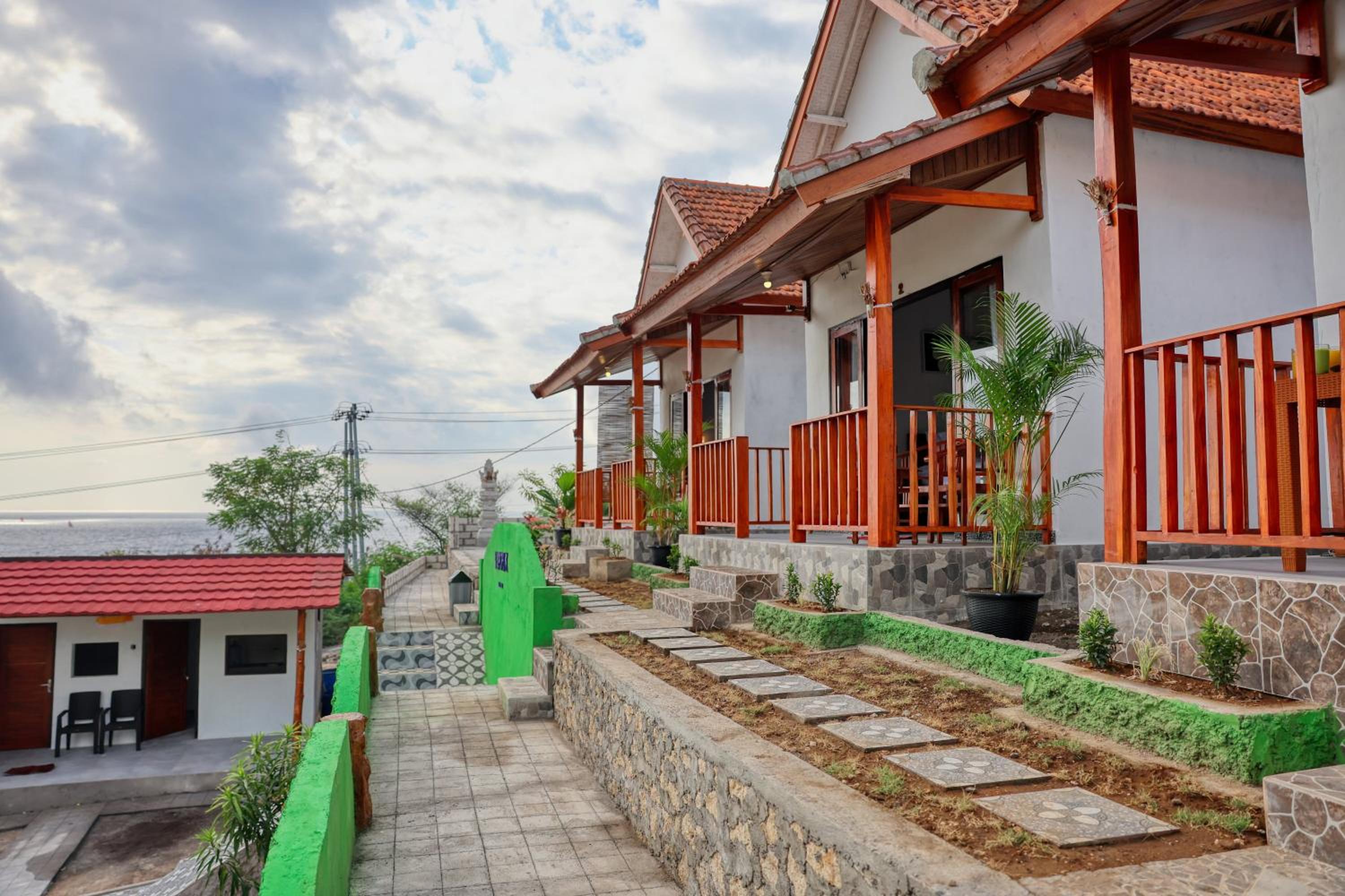 Kapouk Cottage