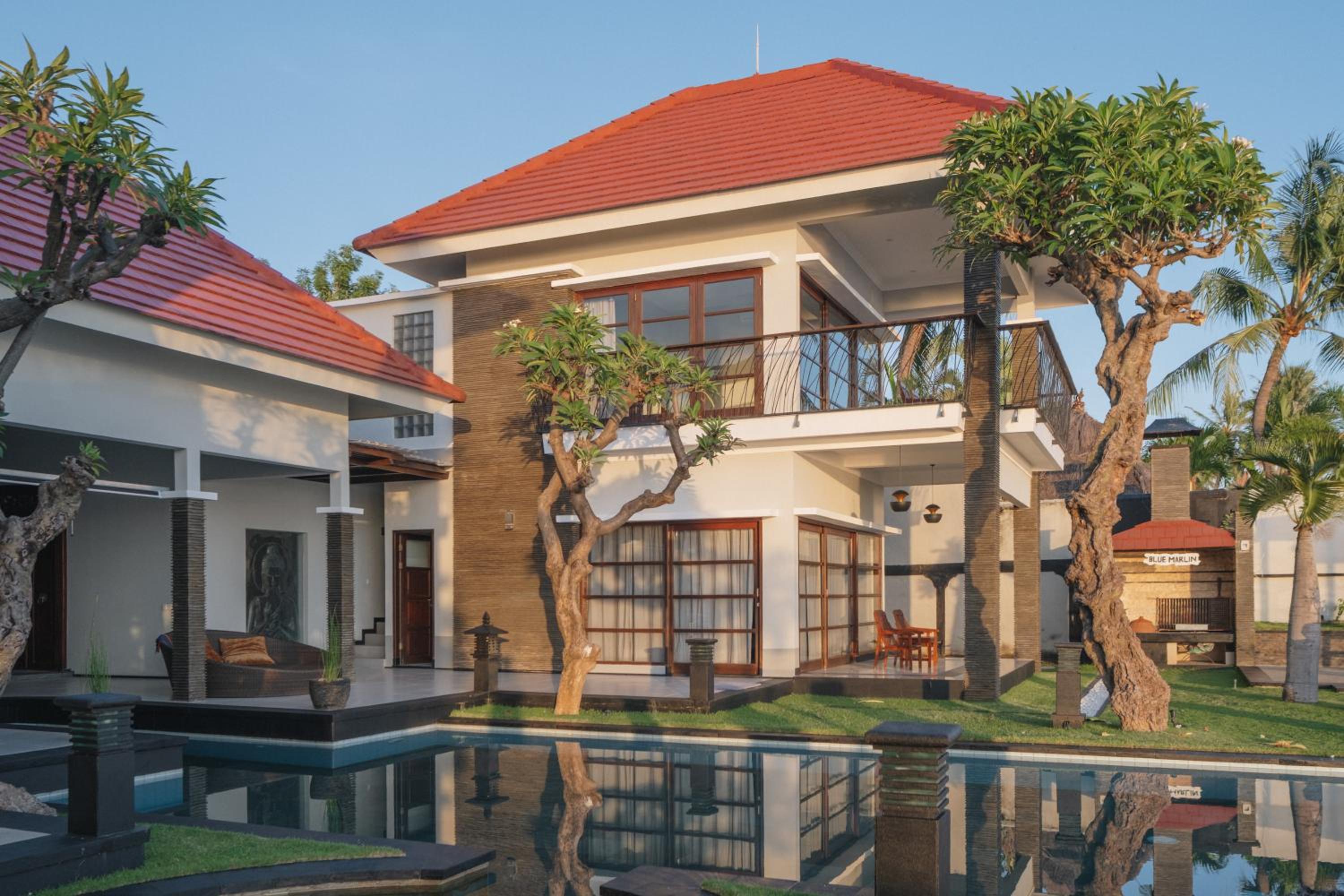 Blue Marlin 6-BR Villa Singaraja Bali