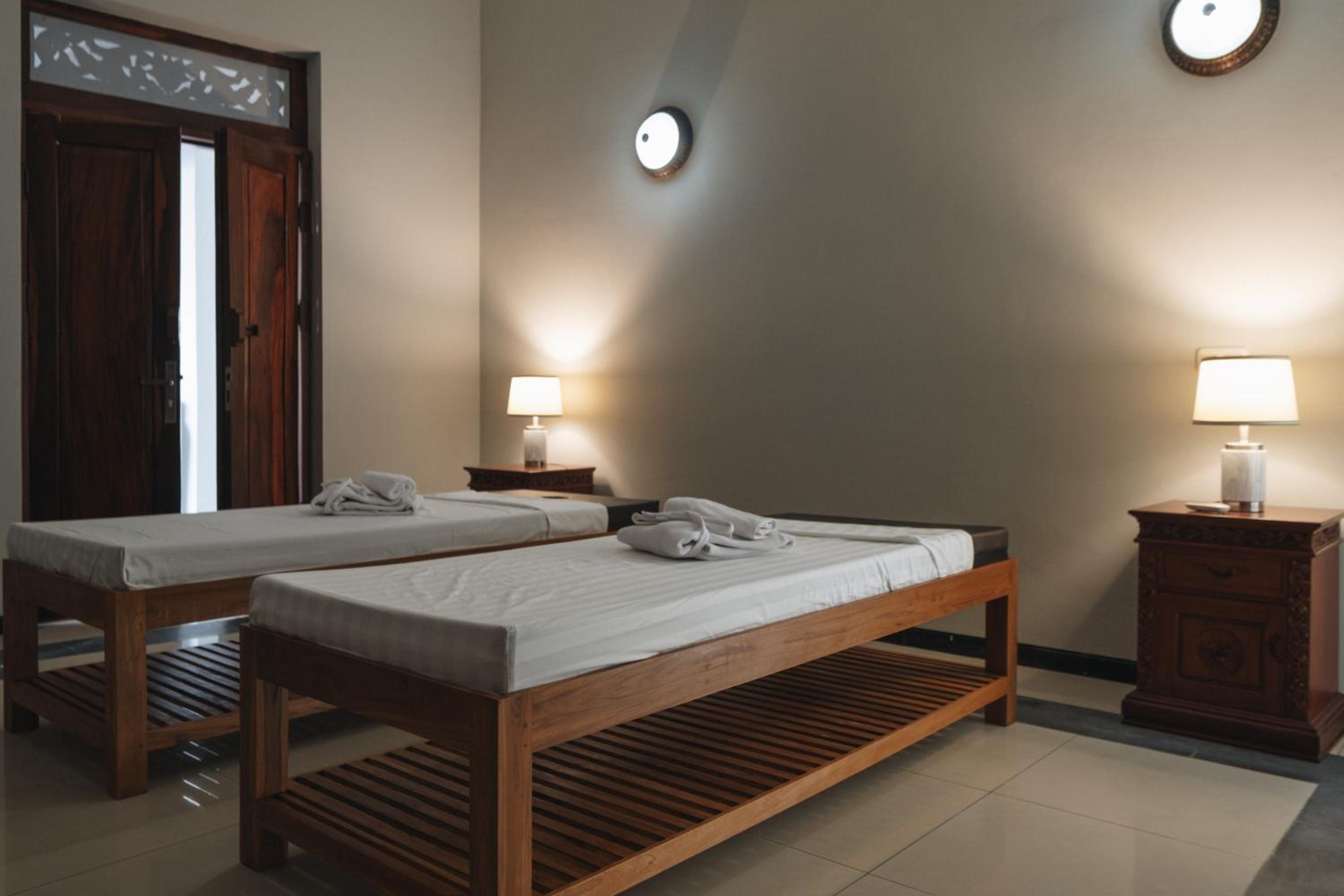 Blue Marlin 6-BR Villa Singaraja Bali