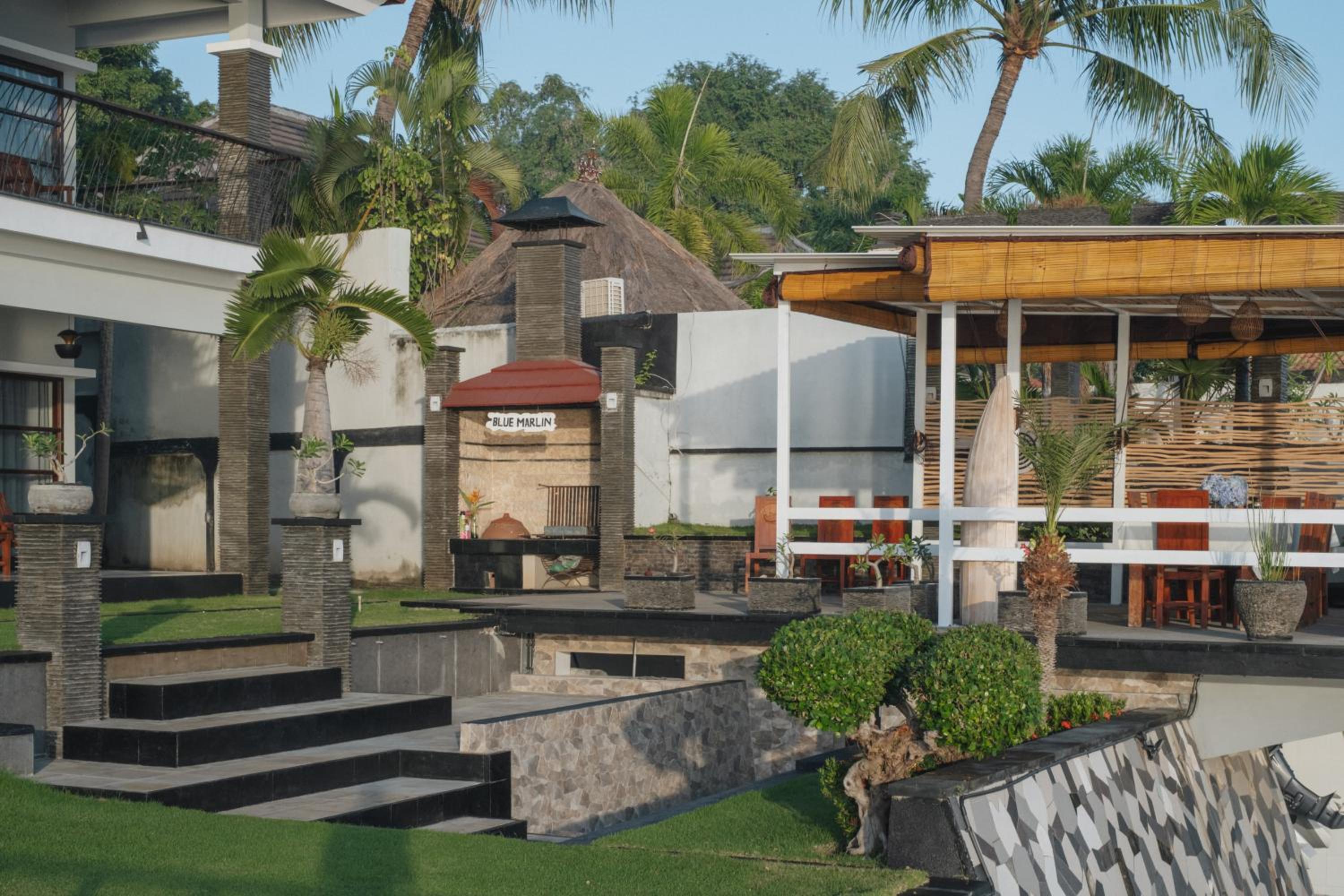 Blue Marlin 6-BR Villa Singaraja Bali