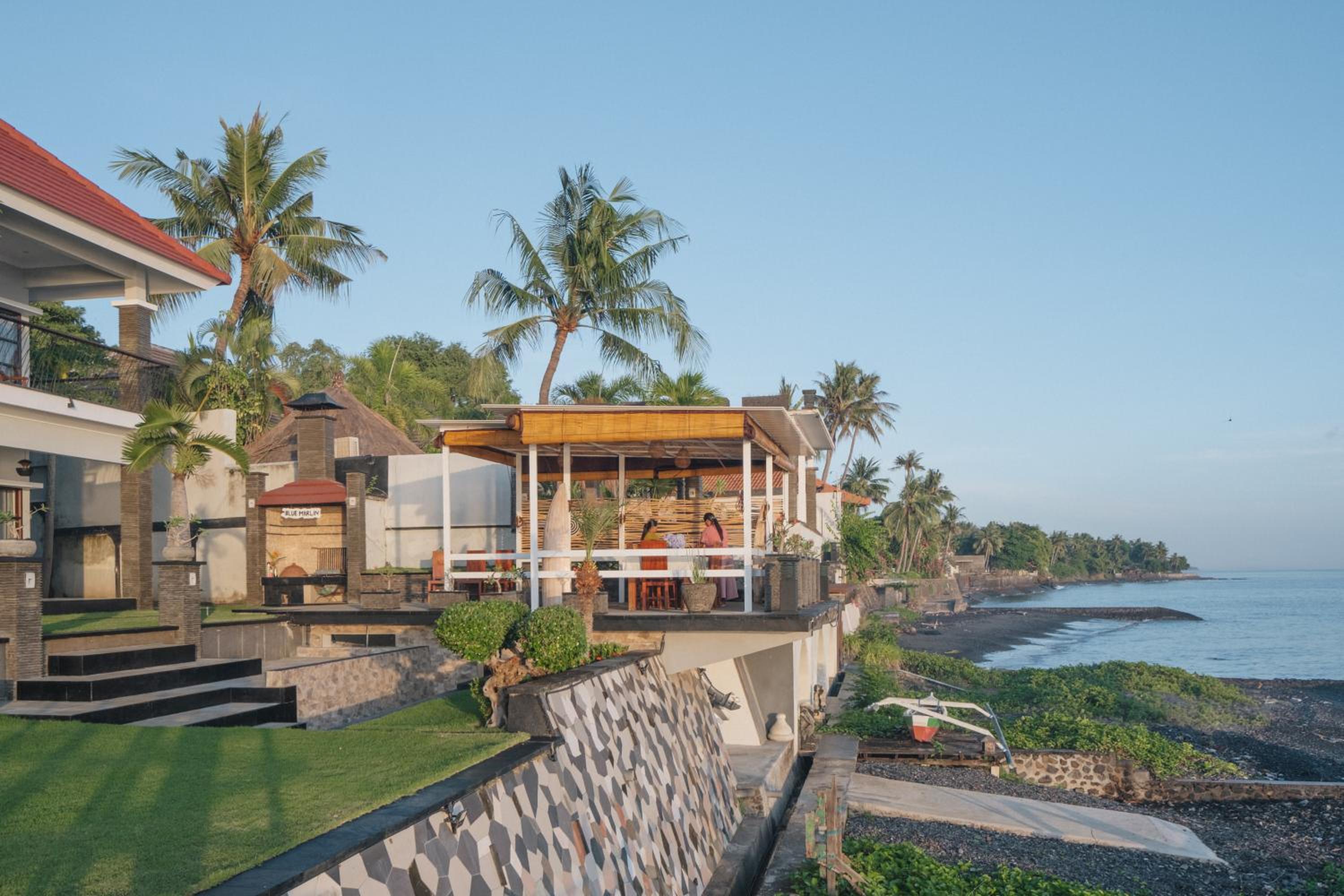 Blue Marlin 6-BR Villa Singaraja Bali