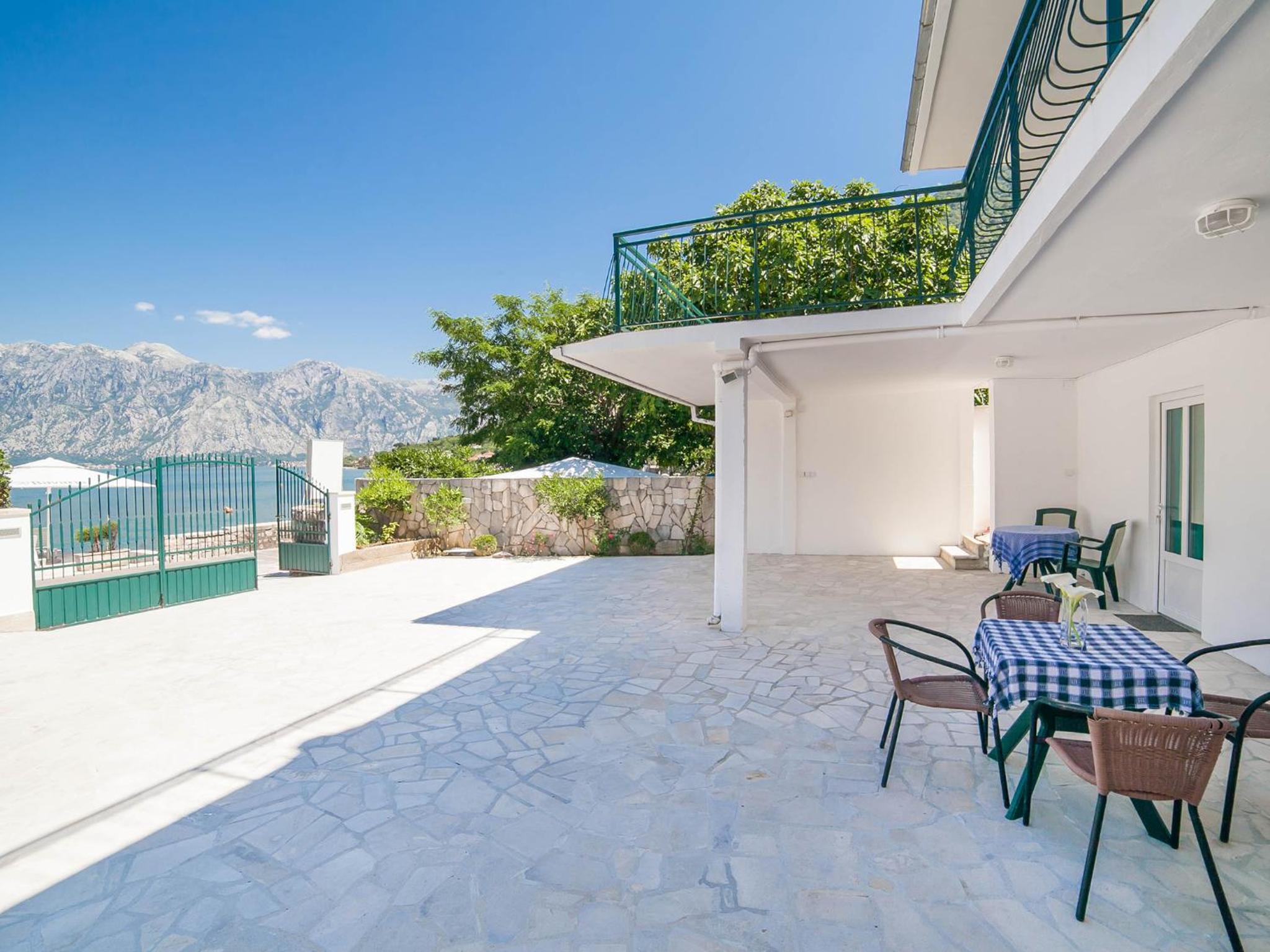 Apartments Iva