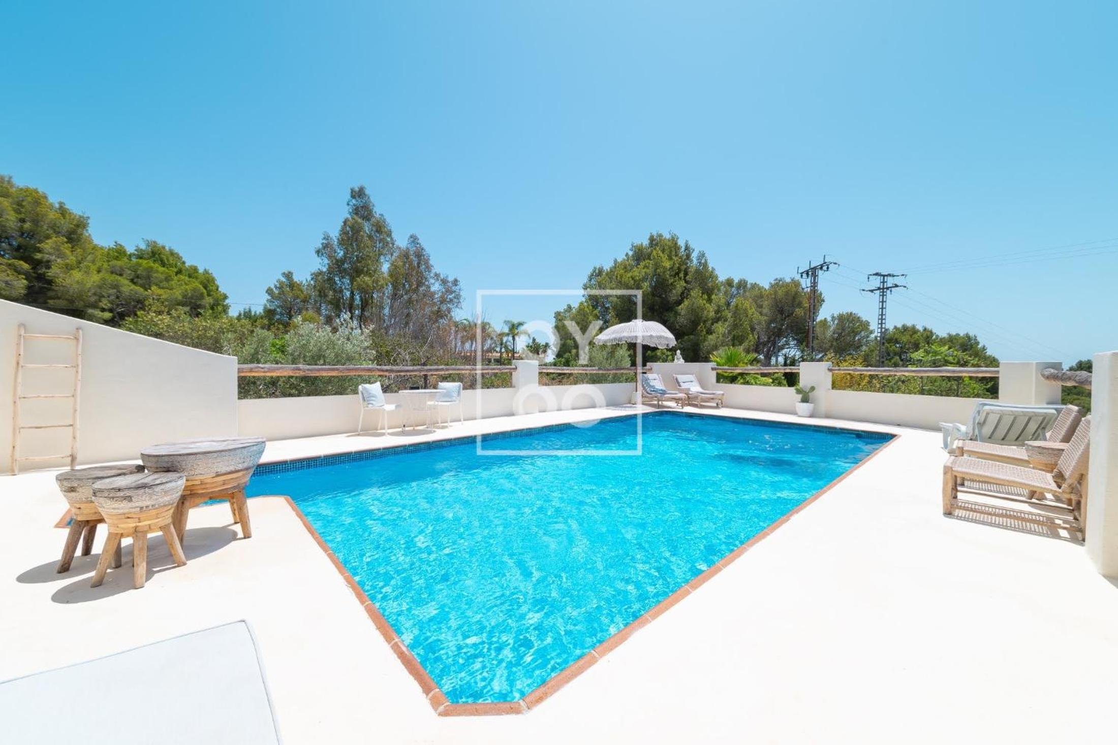 Villa Tutti sur Mer - boho style - private heated pool - mountain views - by Oyoostays