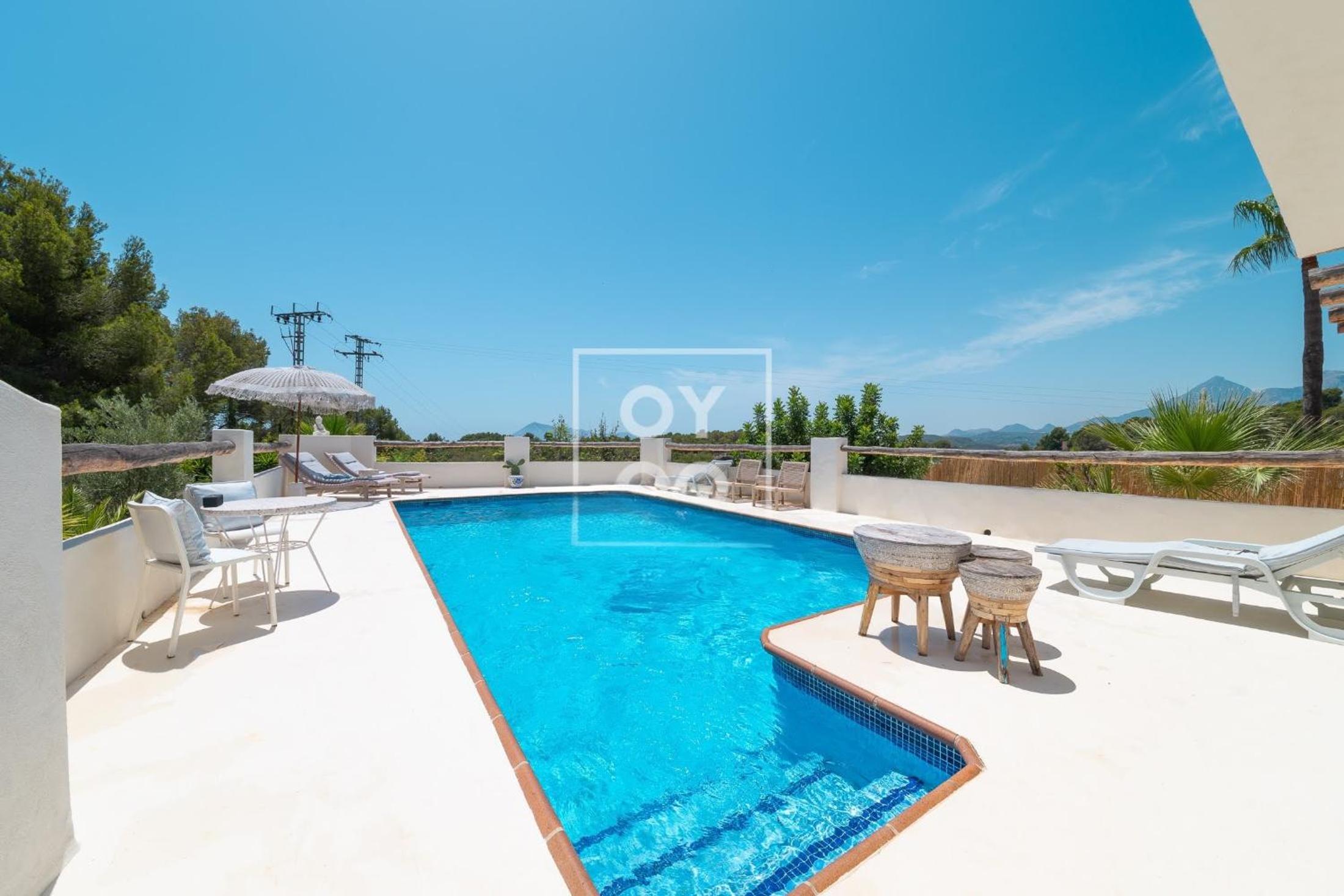 Villa Tutti sur Mer - boho style - private heated pool - mountain views - by Oyoostays