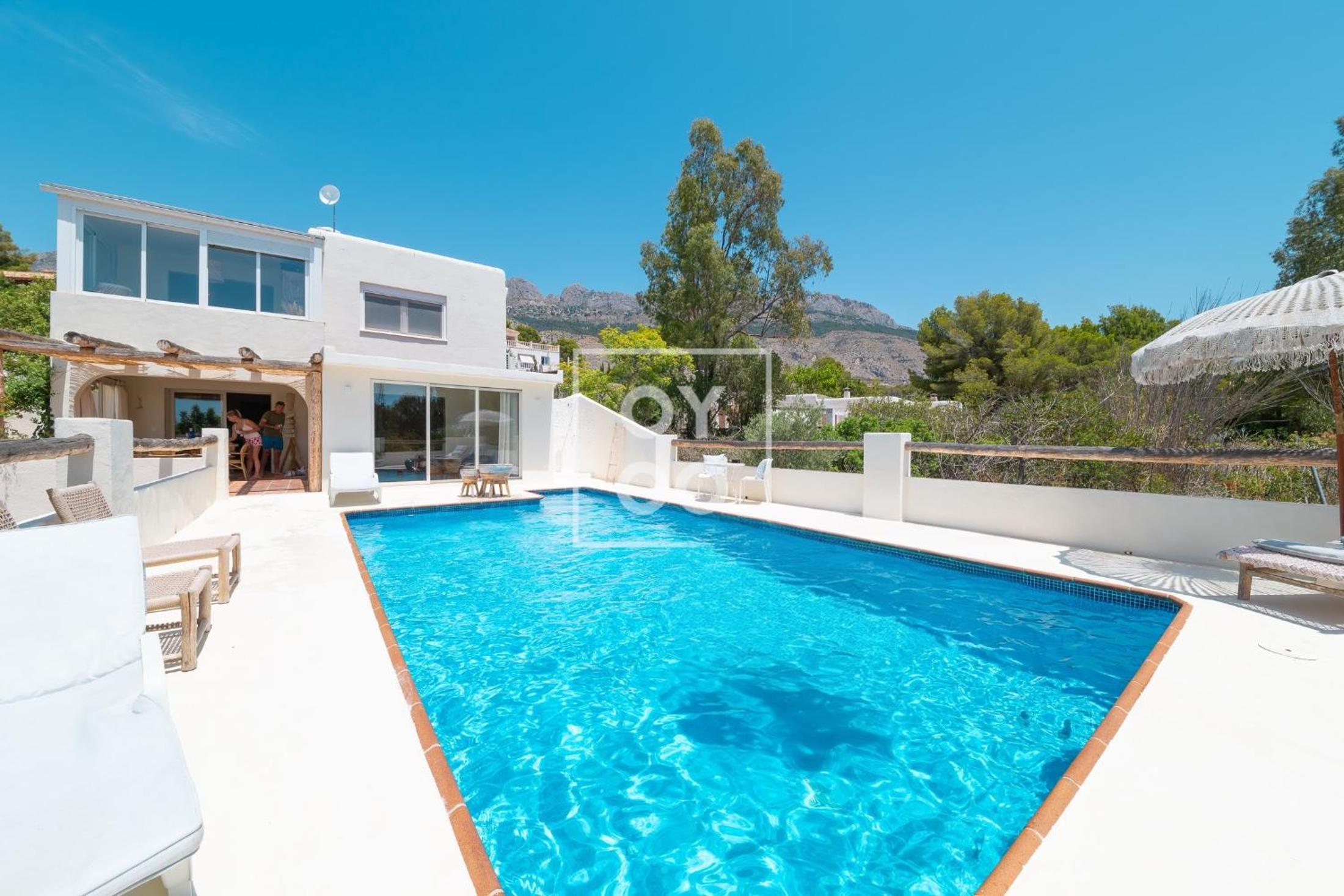 Villa Tutti sur Mer - boho style - private heated pool - mountain views - by Oyoostays