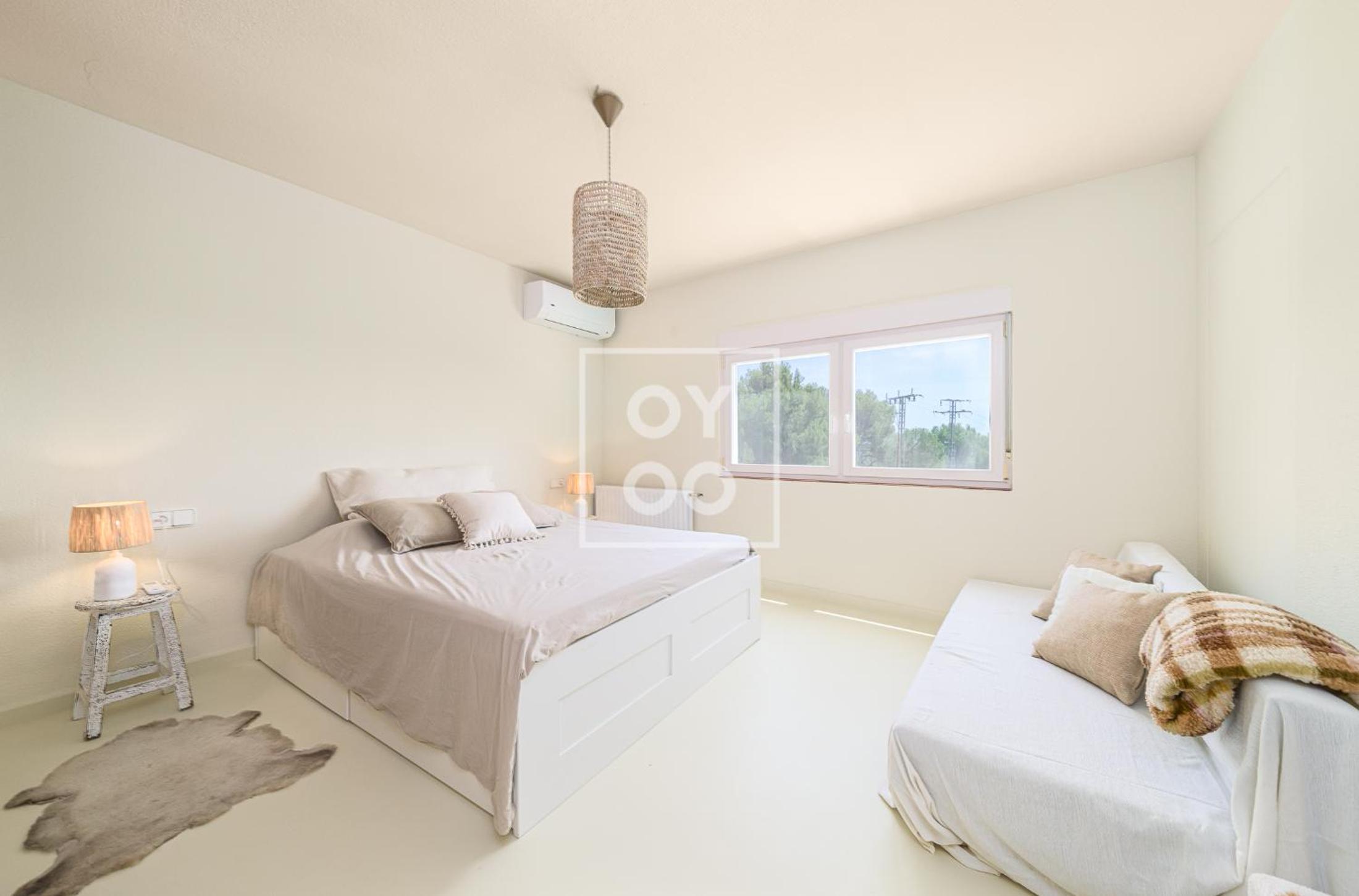 Villa Tutti sur Mer - boho style - private heated pool - mountain views - by Oyoostays