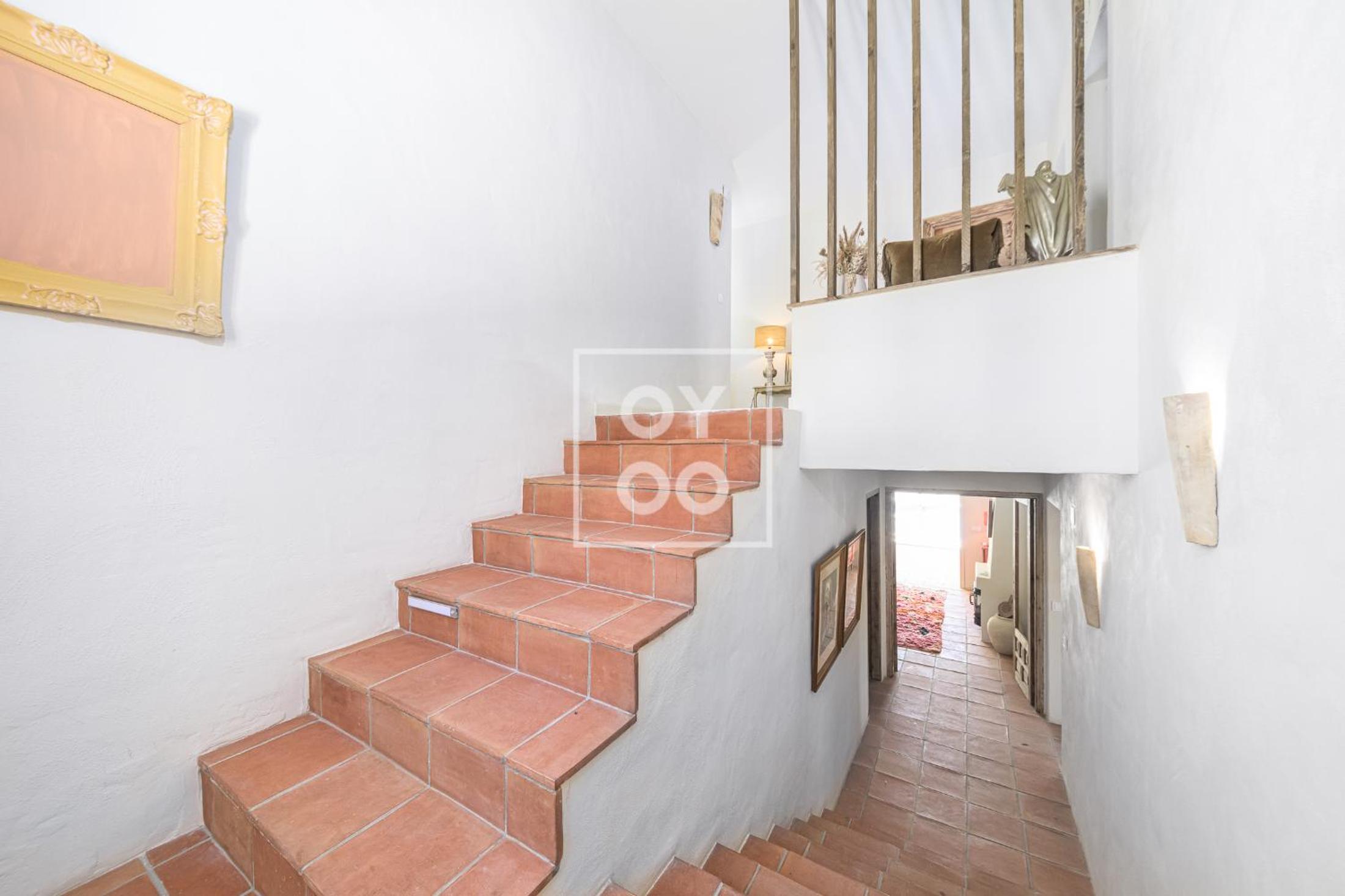 Villa Tutti sur Mer - boho style - private heated pool - mountain views - by Oyoostays