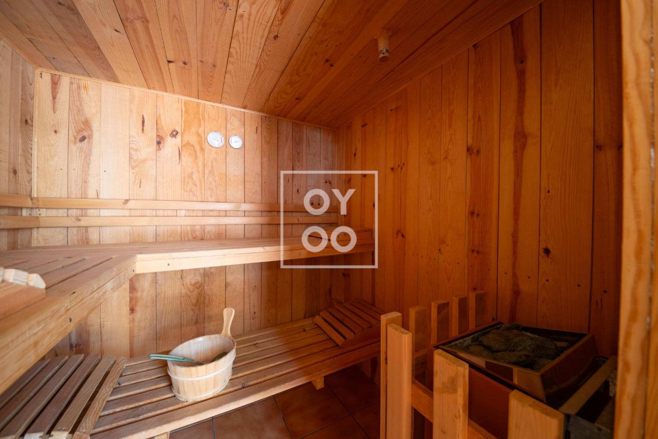 Villa Tutti sur Mer - boho style - private heated pool - mountain views - by Oyoostays