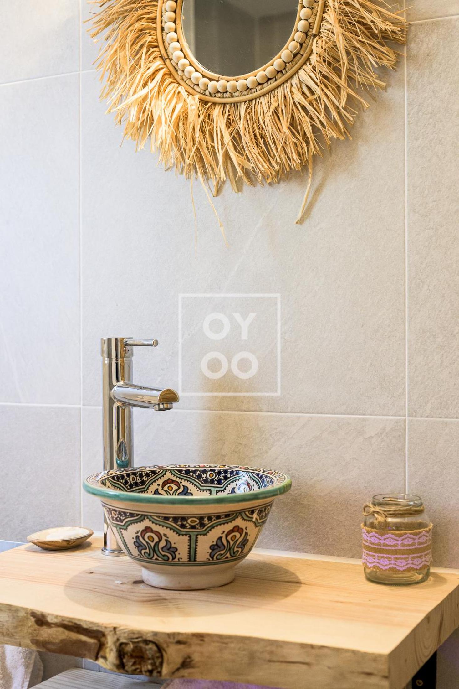 Villa Tutti sur Mer - boho style - private heated pool - mountain views - by Oyoostays