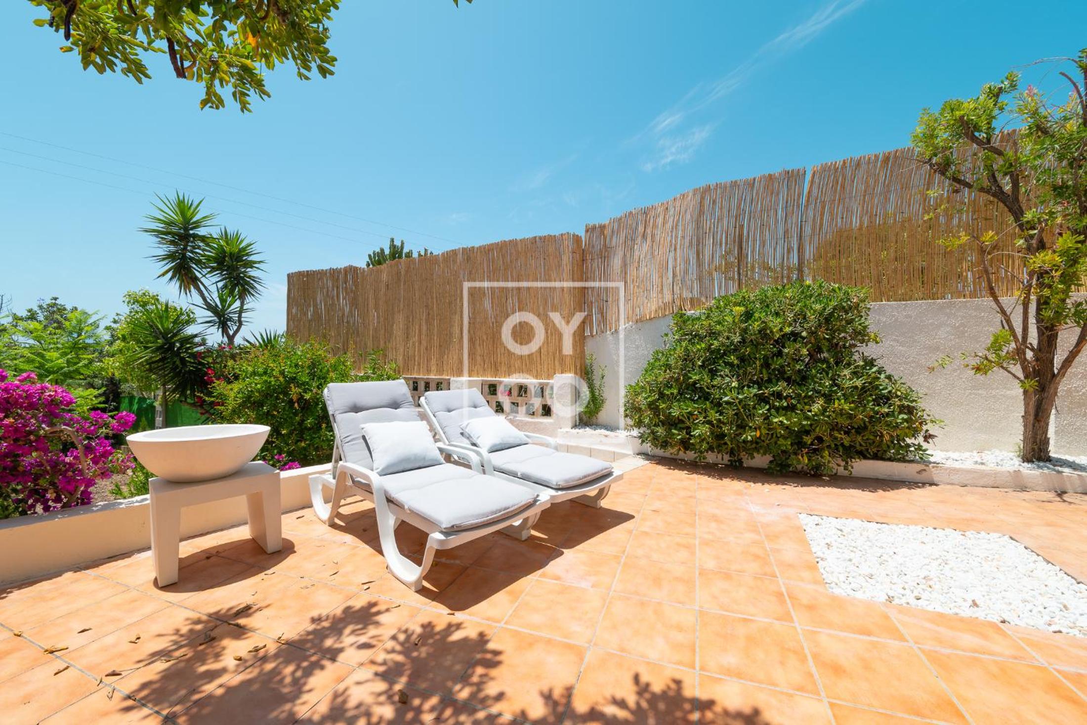 Villa Tutti sur Mer - boho style - private heated pool - mountain views - by Oyoostays
