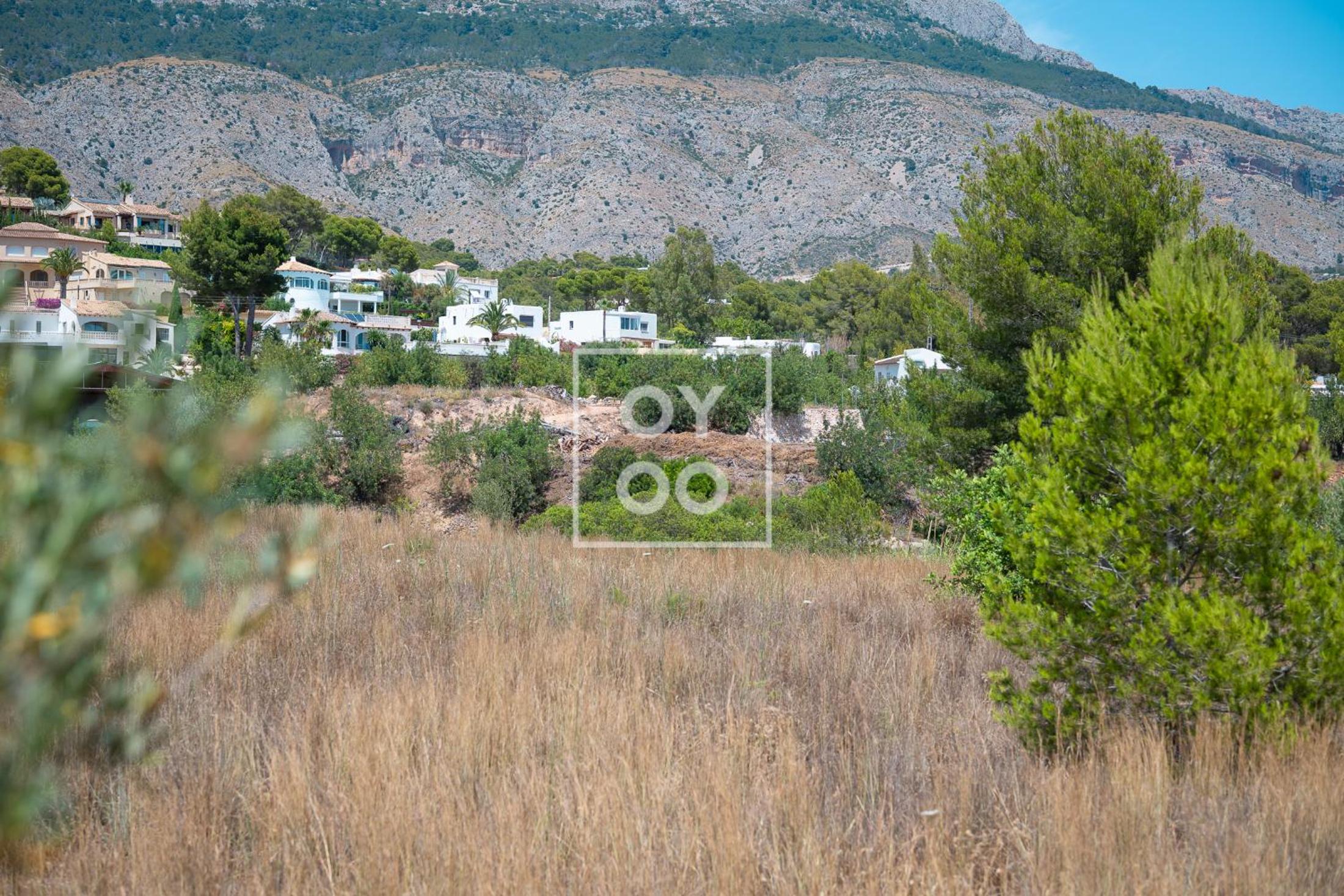 Villa Tutti sur Mer - boho style - private heated pool - mountain views - by Oyoostays