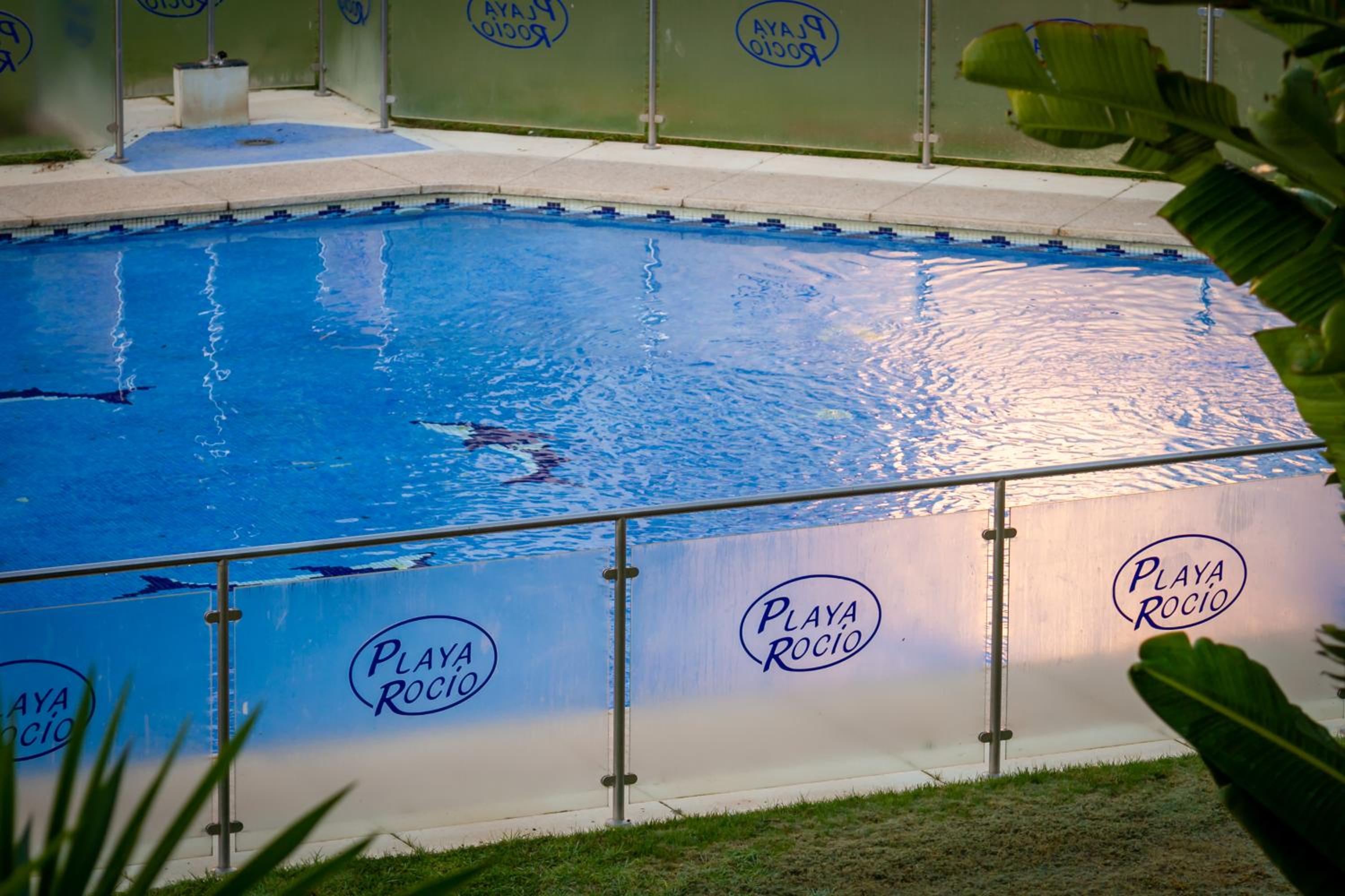 MARBELLA BANUS SUITES - Banus Playa Rocio Beachfront Complex