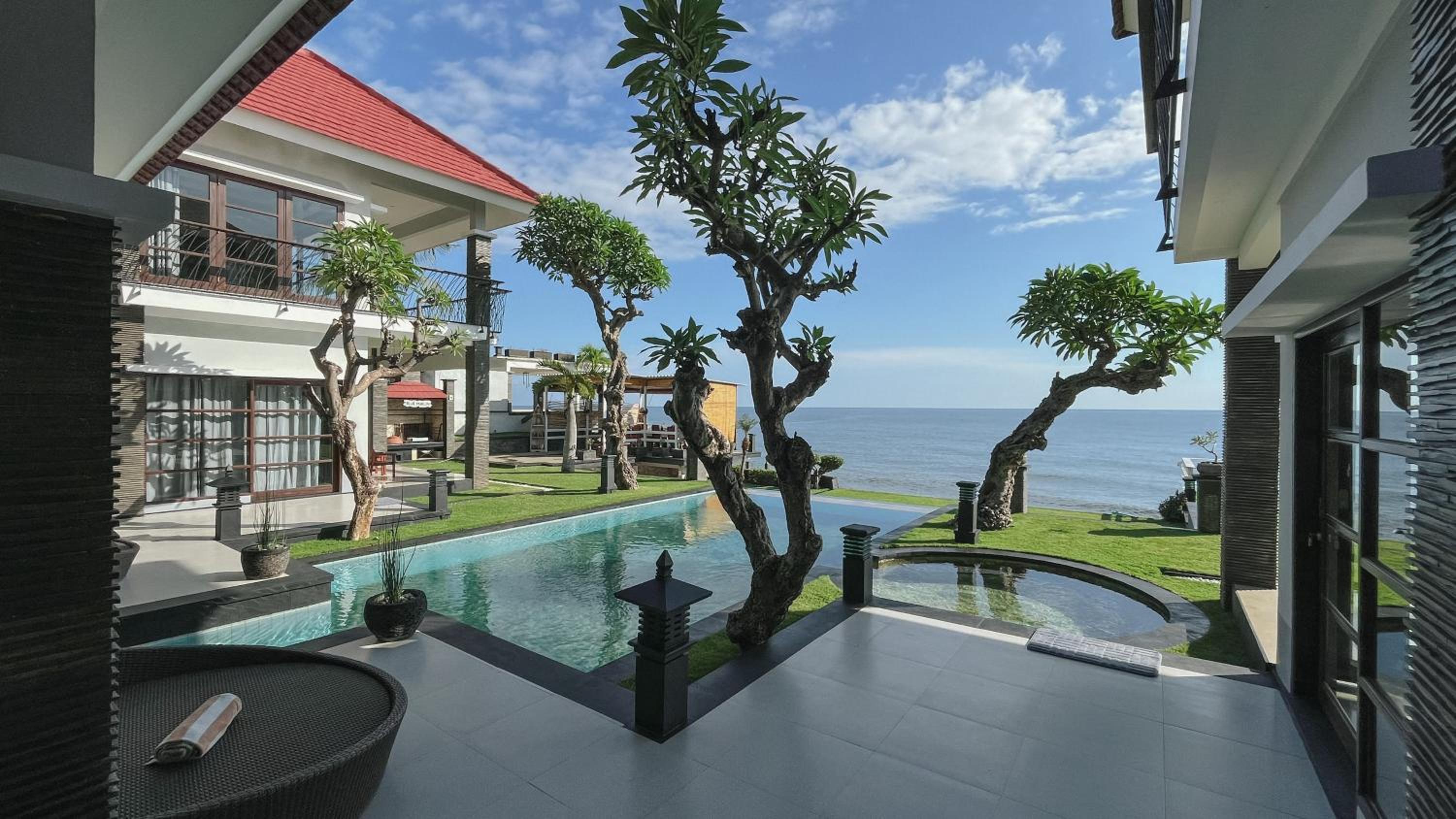 Blue Marlin 6-BR Villa Singaraja Bali