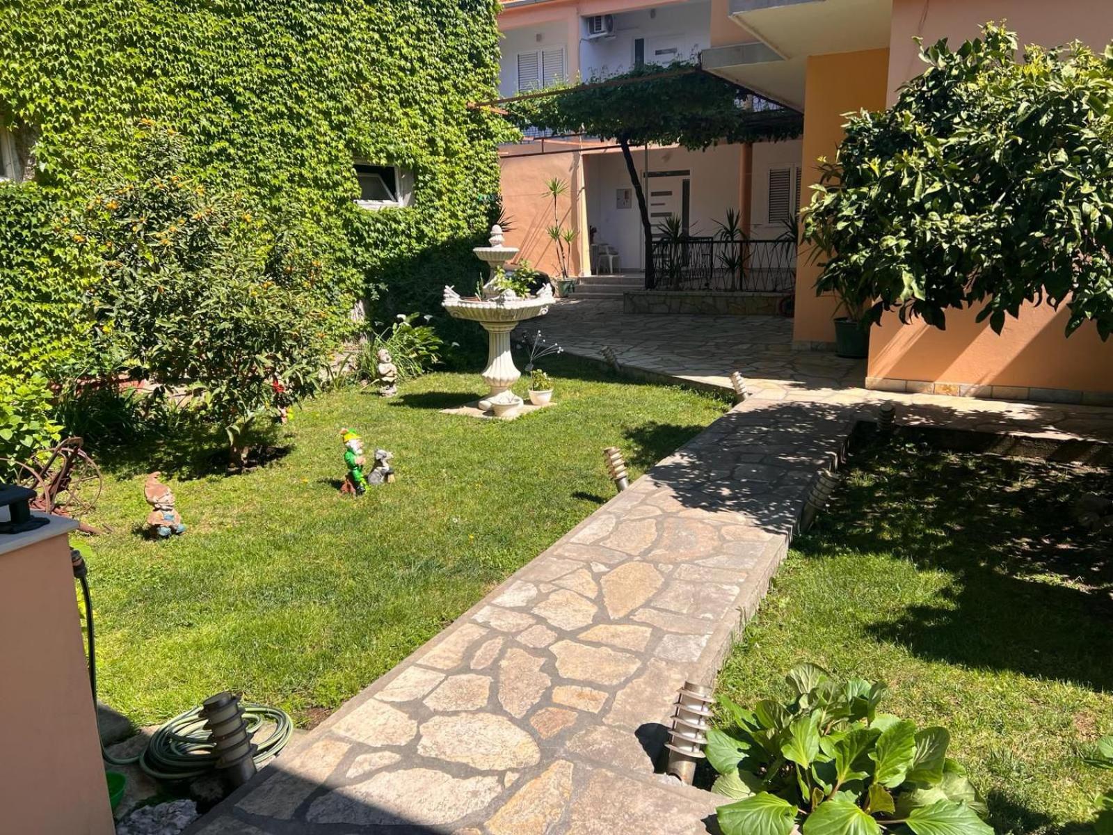 Ivica House
