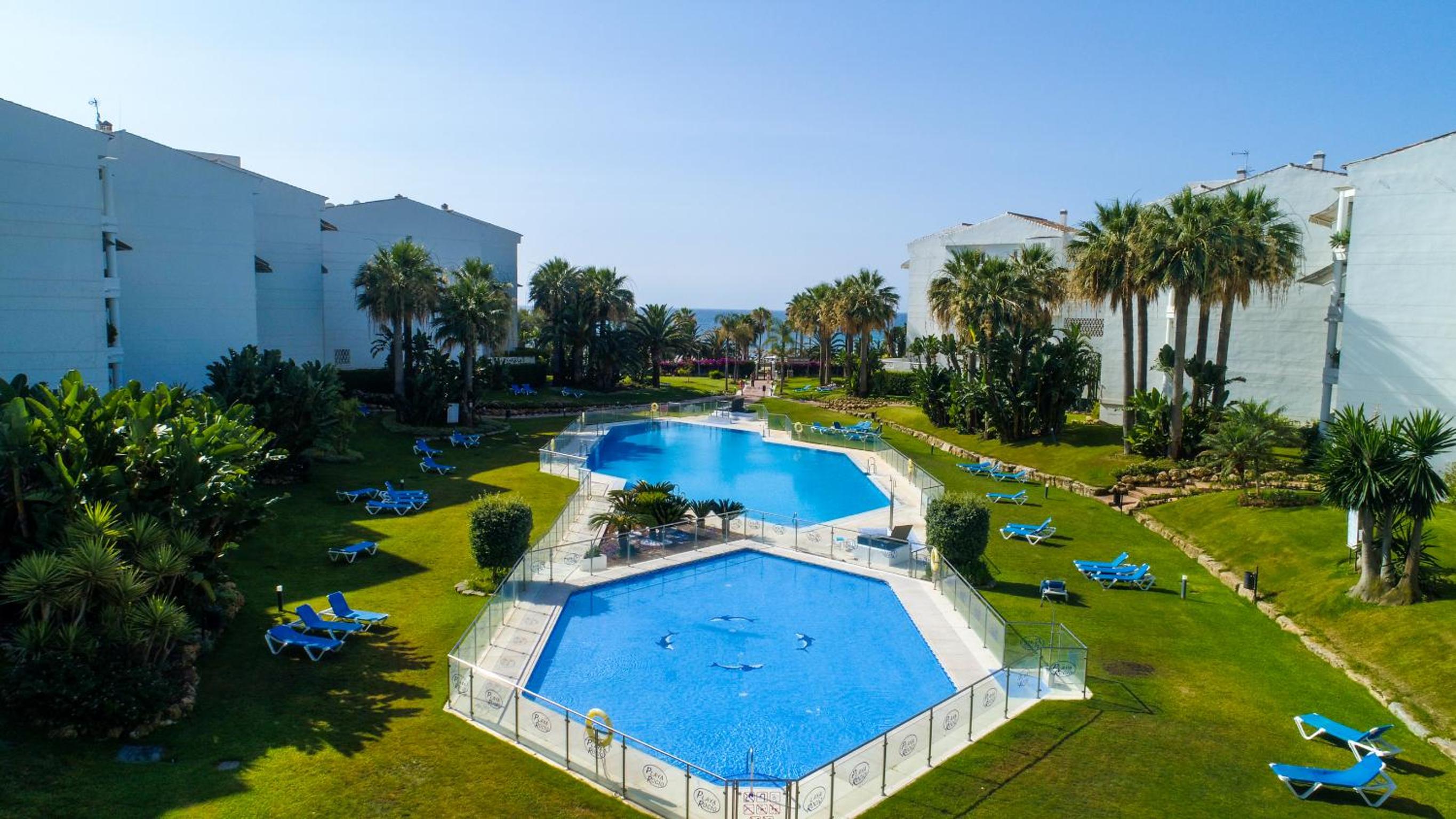 MARBELLA BANUS SUITES - Playa Rocio Beach Access Complex