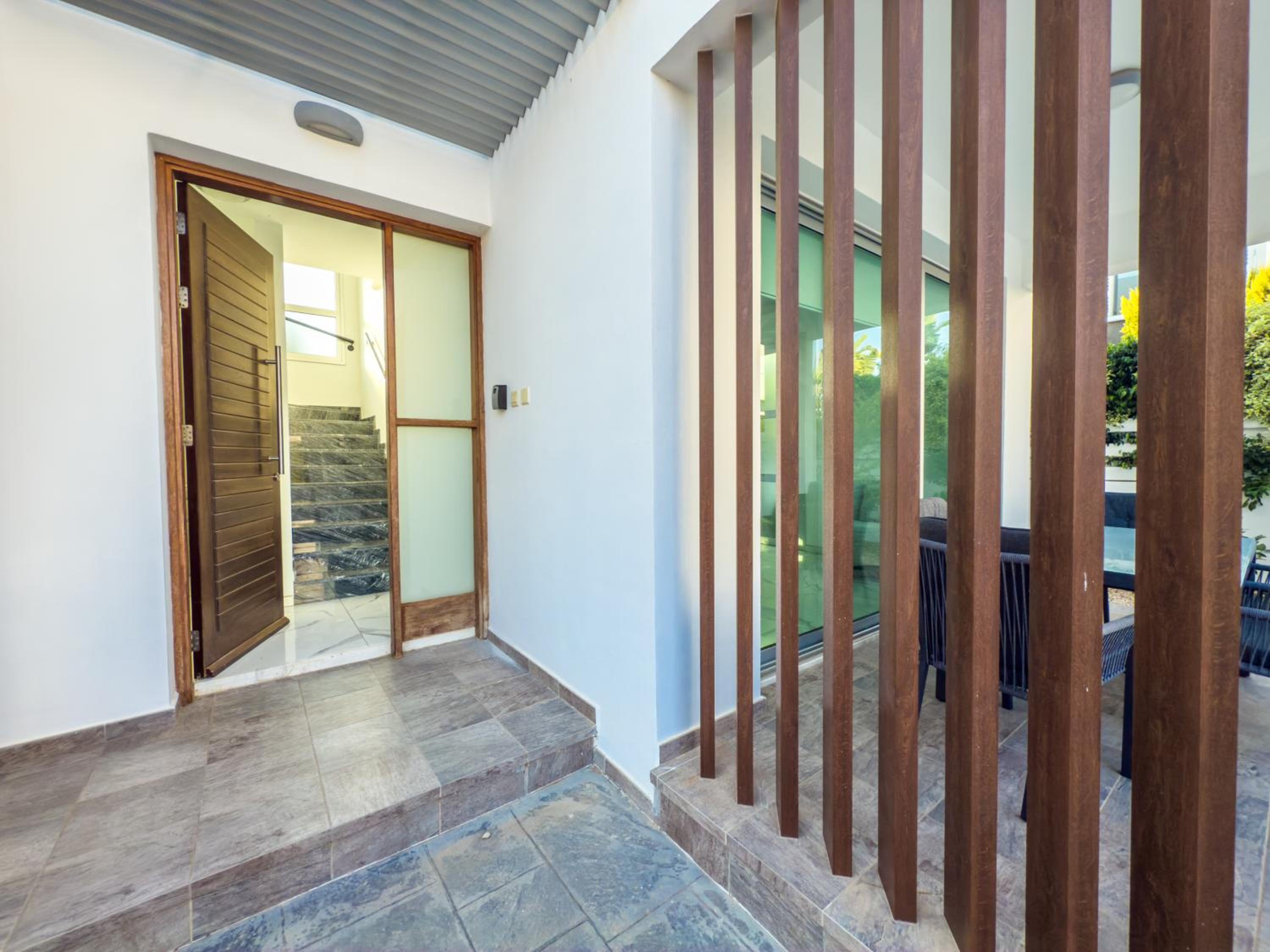 Alassia Blue Villa