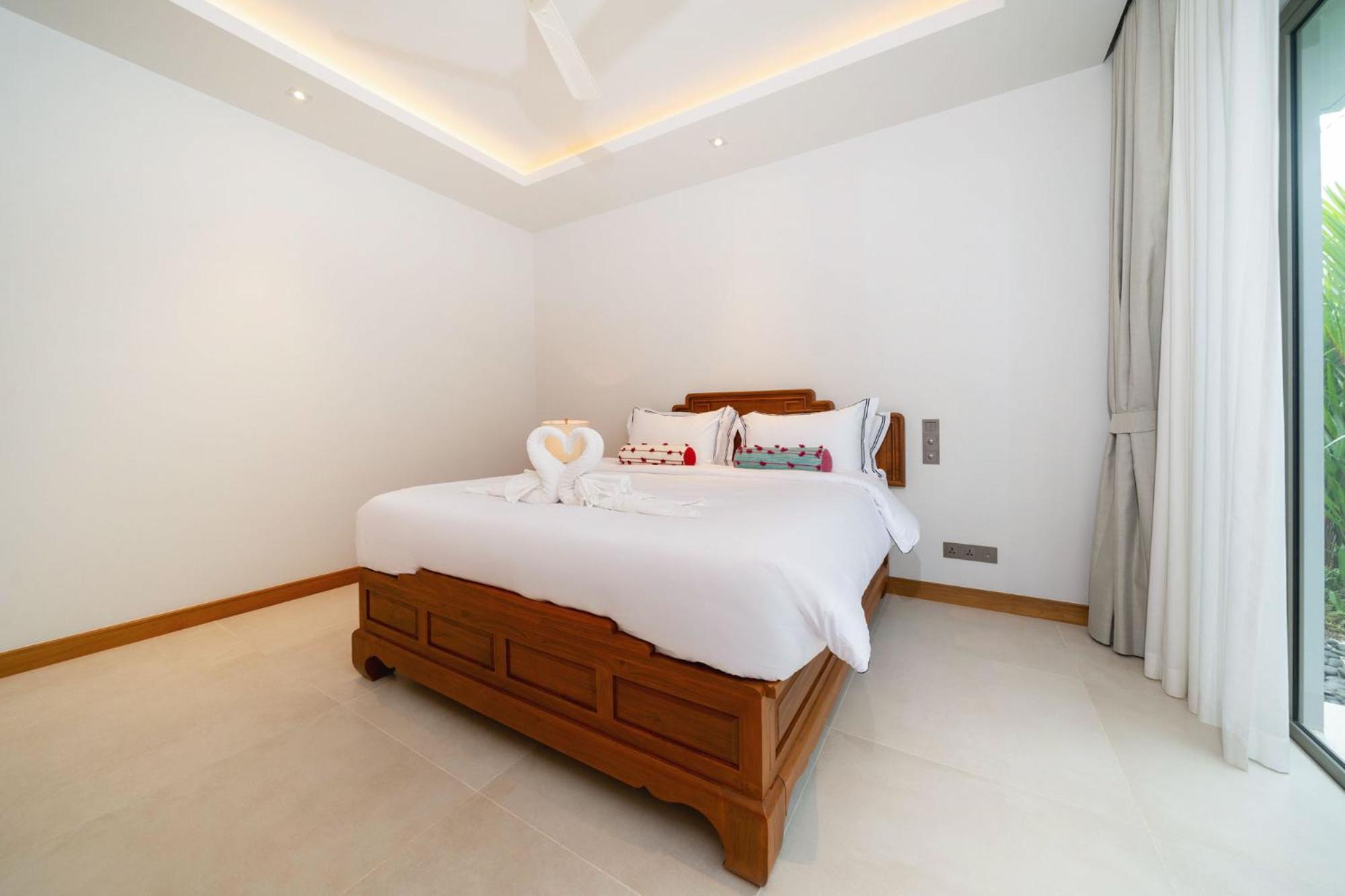 4BR Private Pool Villa near Laguna & Layan Beach- Anchan Tropicana by Warm Plus