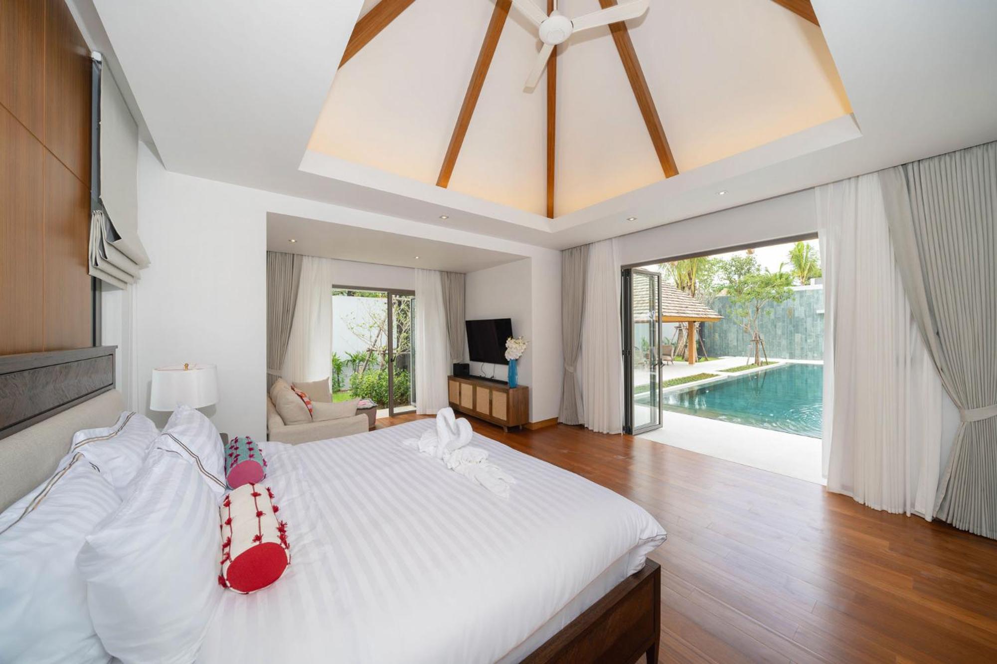 4BR Private Pool Villa near Laguna & Layan Beach- Anchan Tropicana by Warm Plus