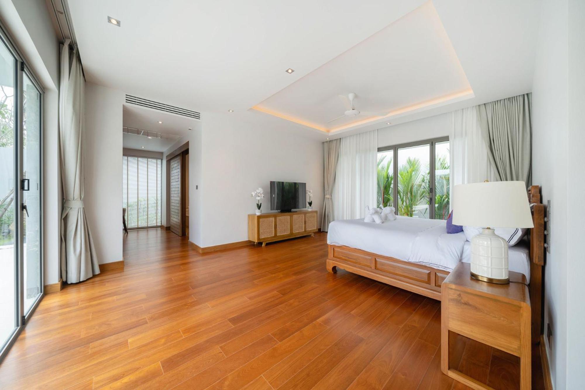 4BR Private Pool Villa near Laguna & Layan Beach- Anchan Tropicana by Warm Plus