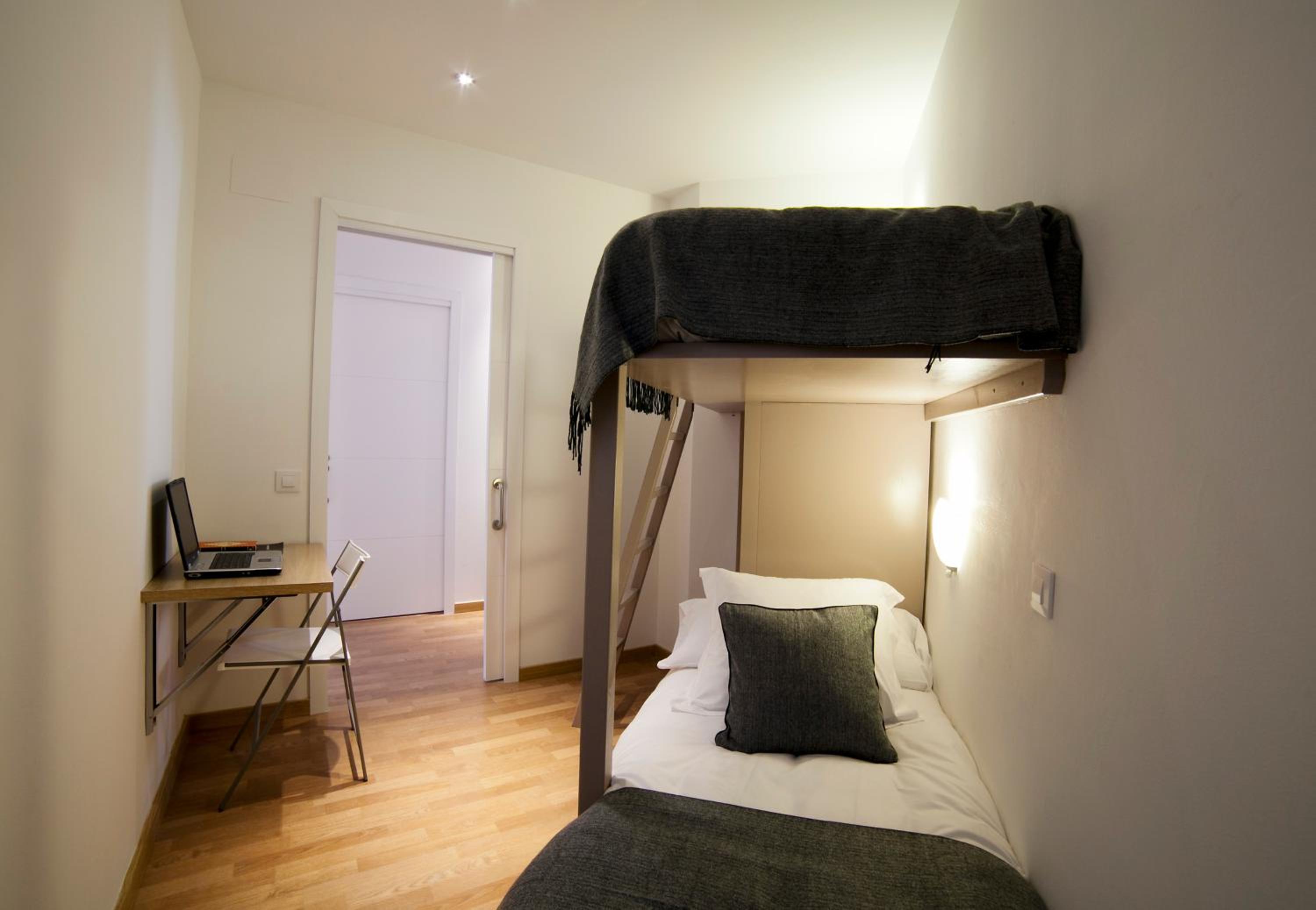 Serennia Apartamentos Ramblas - Plaça Catalunya