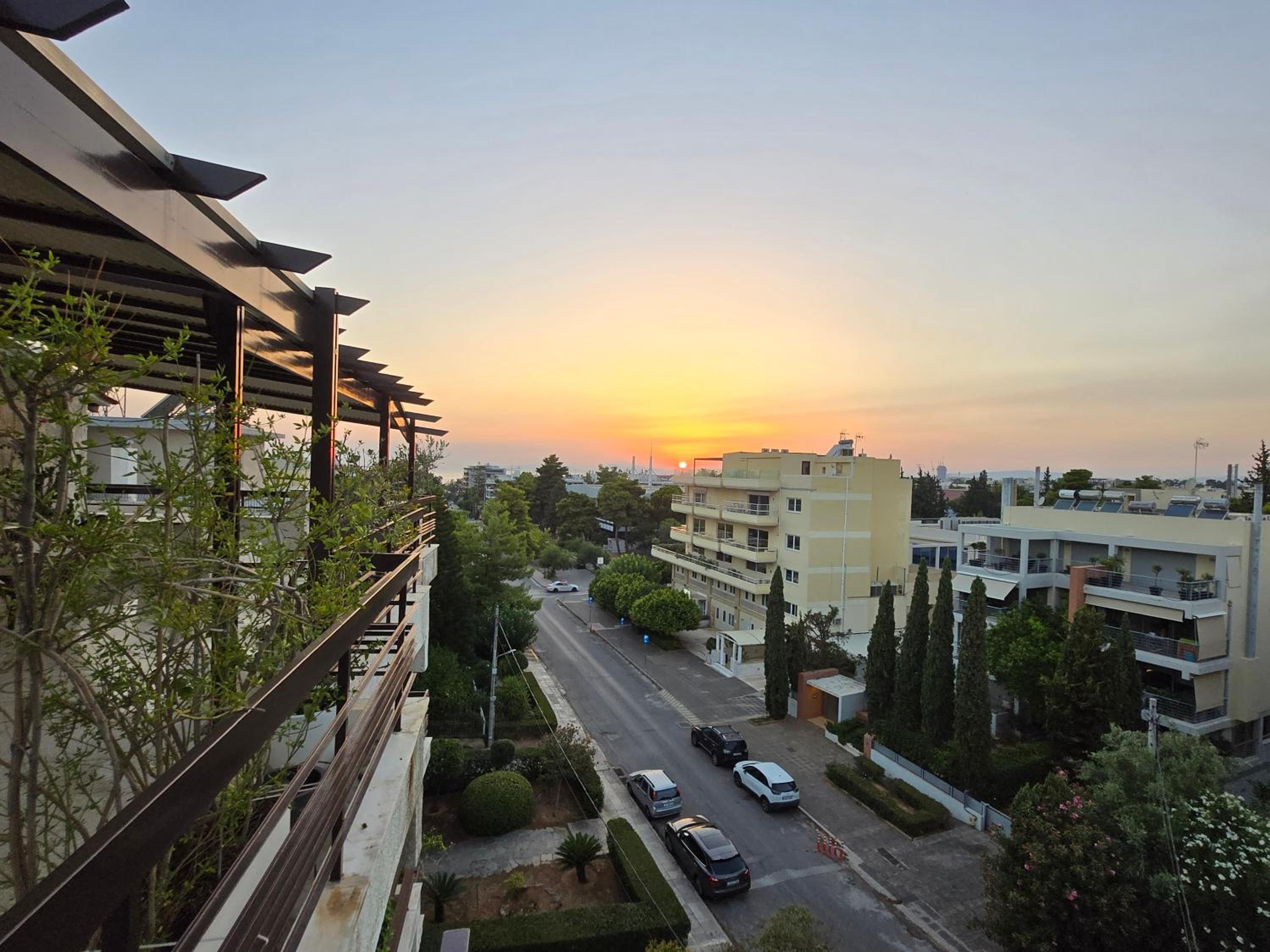 The-terrace-of-glyfada