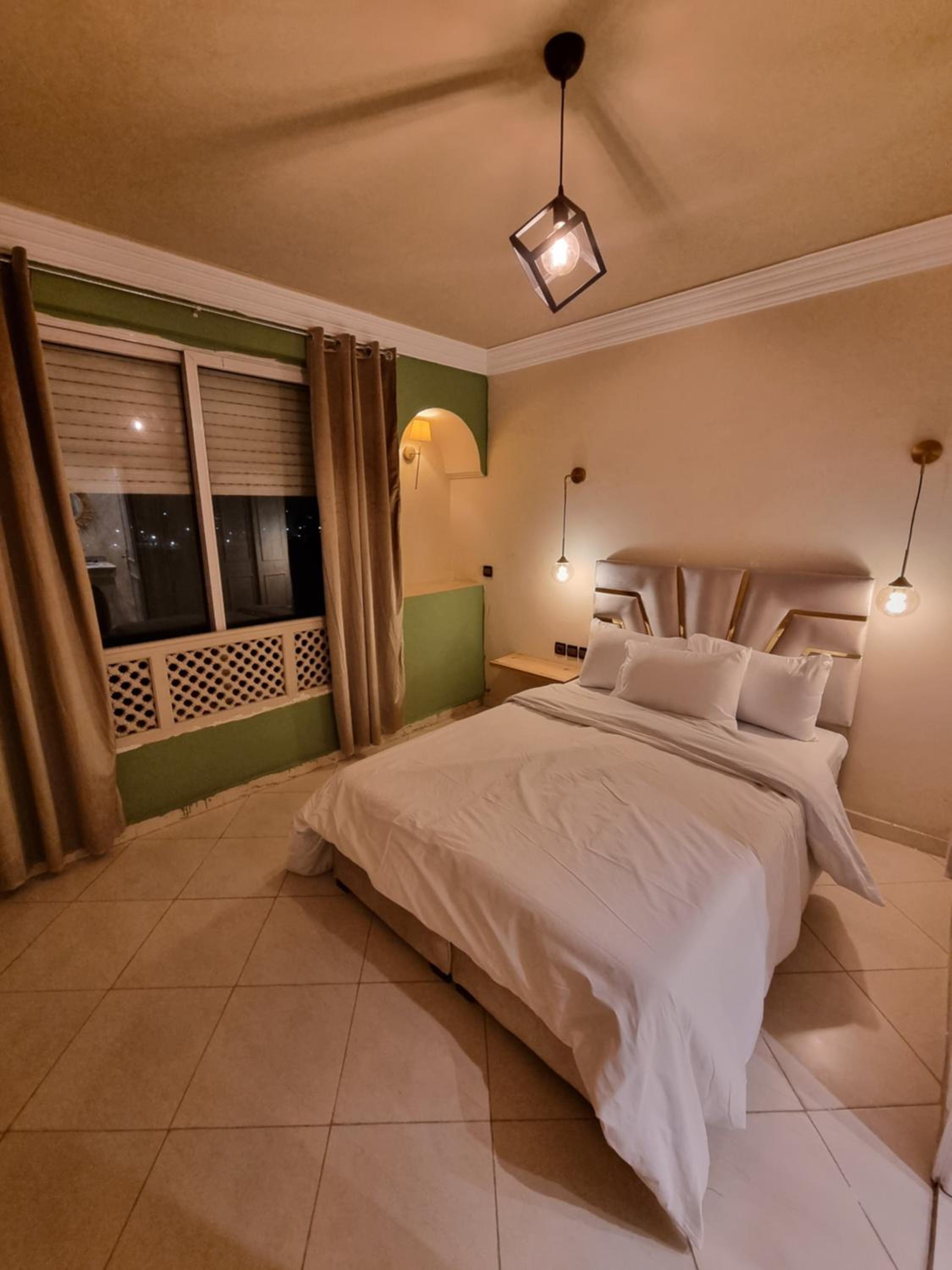 Entire Luxury Duplex Appart 3Bedroom 2Living Rooms in Top Center