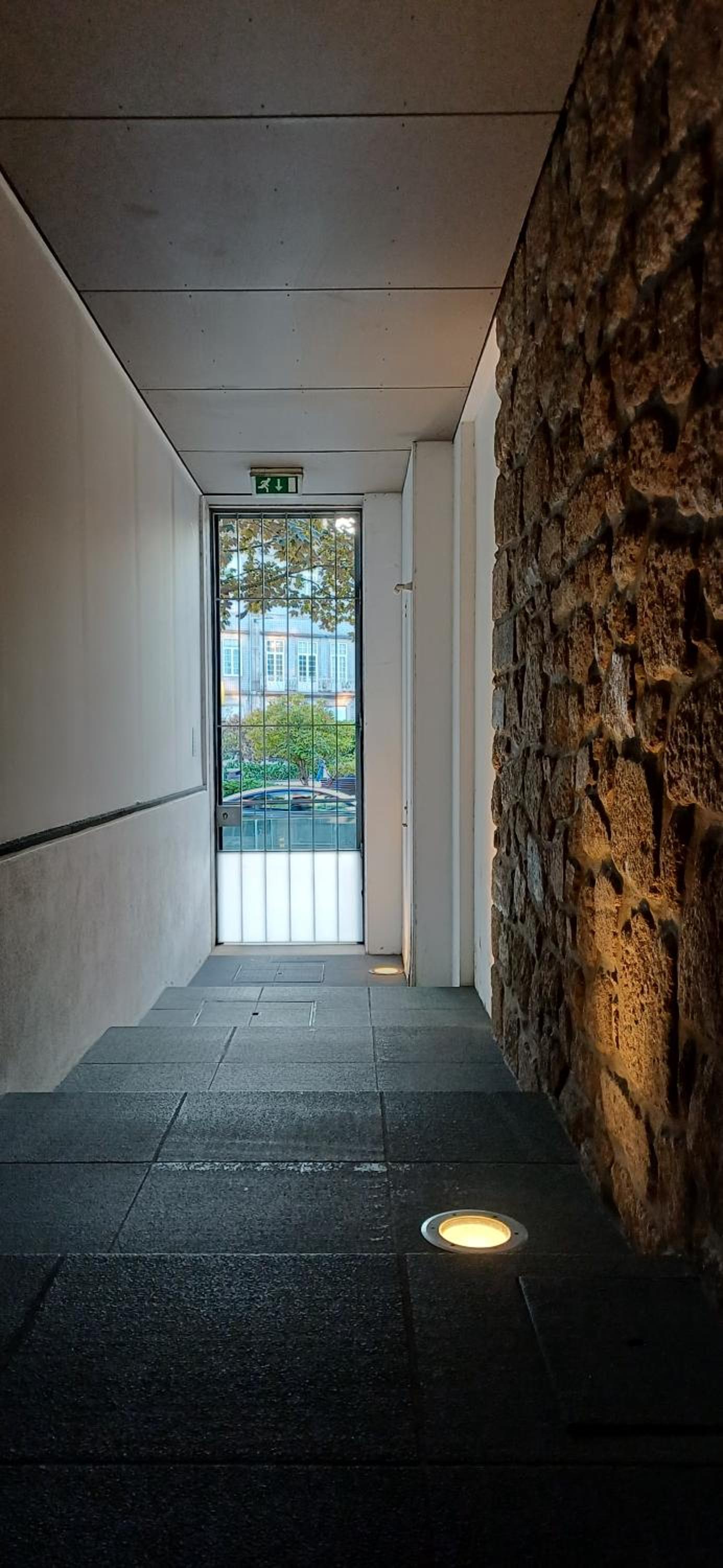 Carmo House - Art and Creativity in Downtown Porto