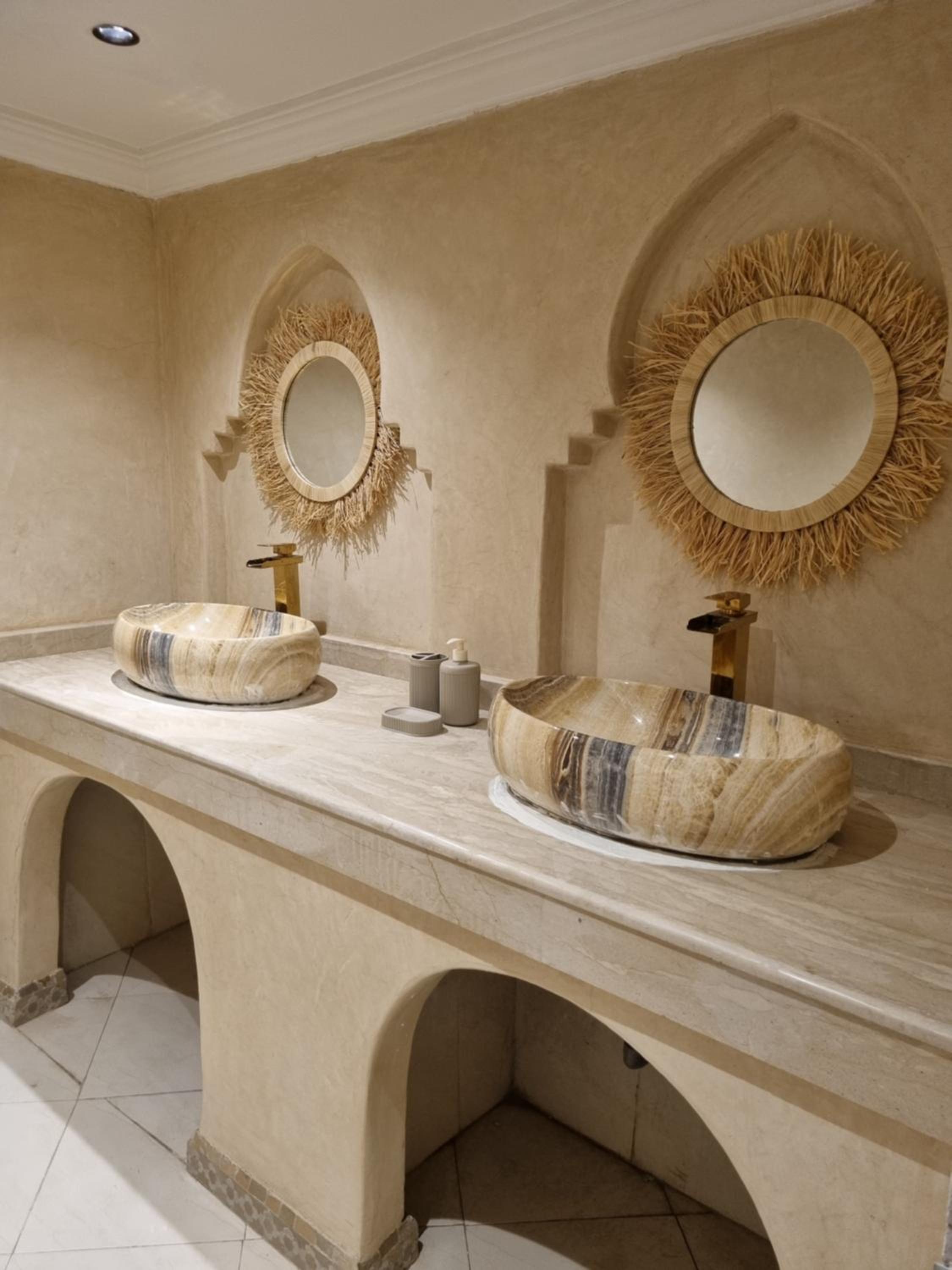 Entire Luxury Duplex Appart 3Bedroom 2Living Rooms in Top Center