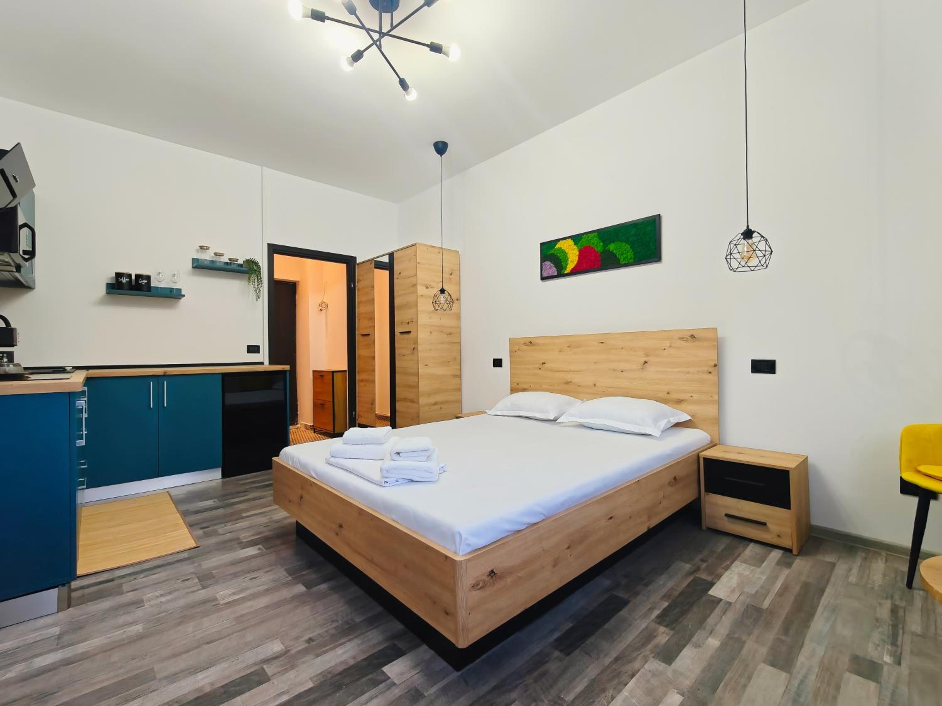 Botev Design Apartments - Walk to Old Town - Pumo Properties