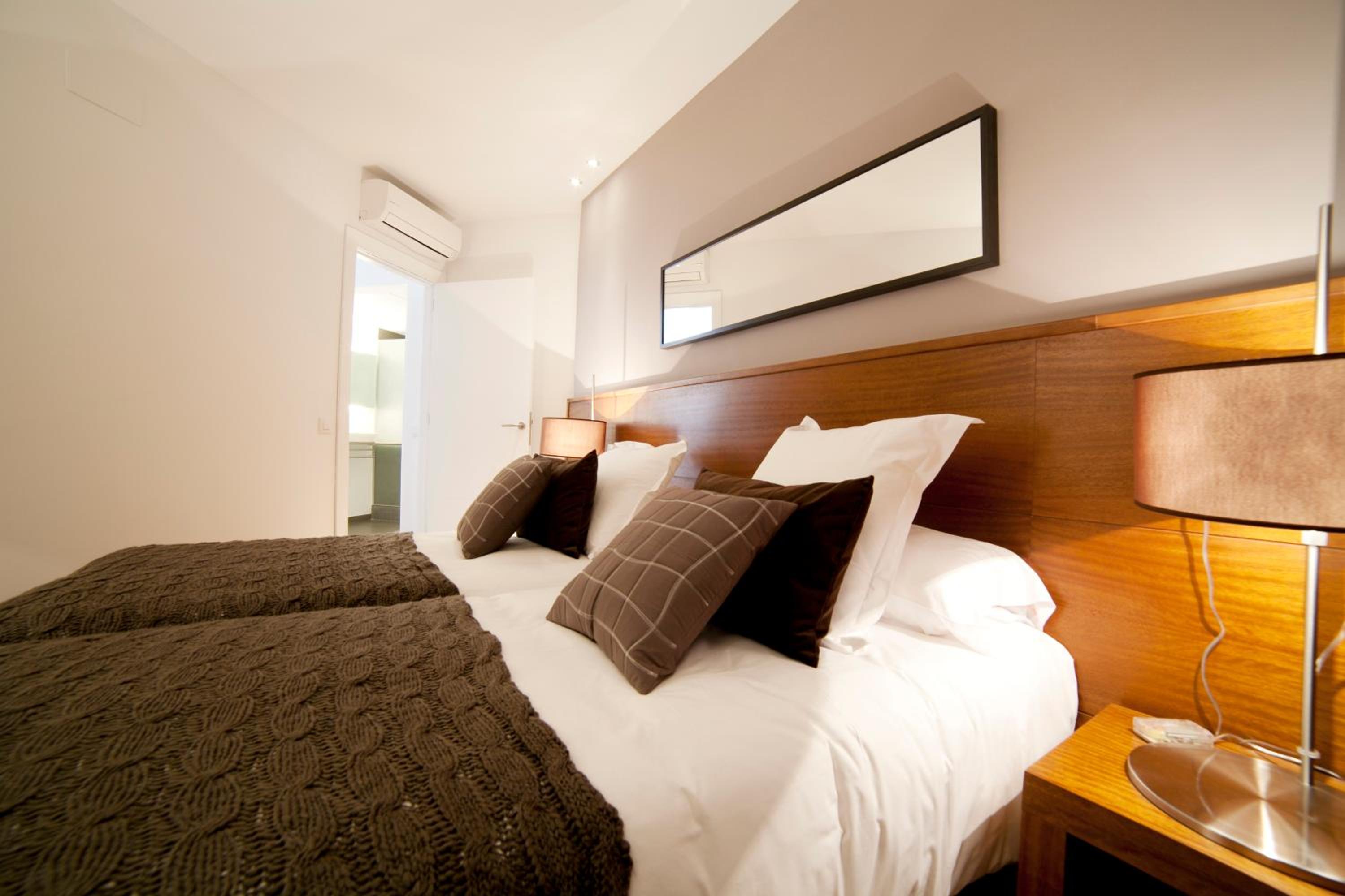Serennia Apartamentos Ramblas - Plaça Catalunya