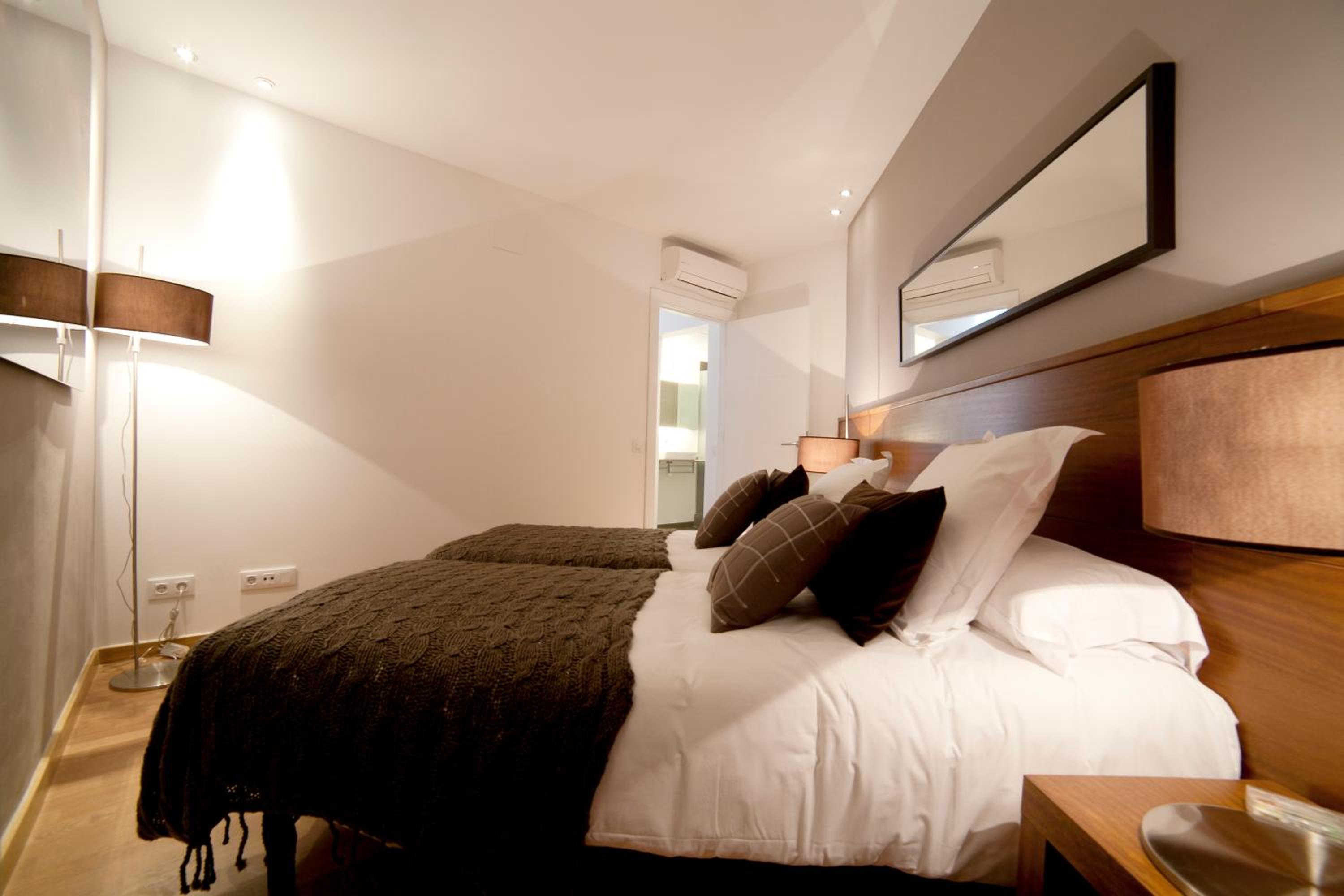 Serennia Apartamentos Ramblas - Plaça Catalunya