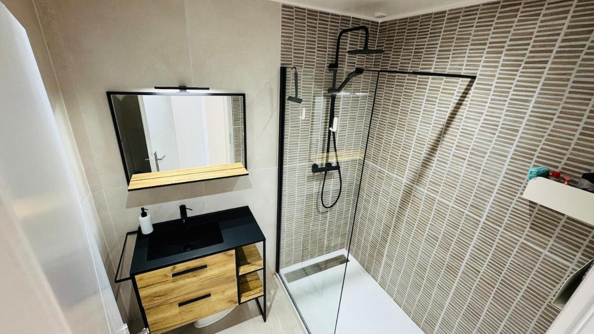 Le Clos Saint-Maximin - 2 villas, 2 piscines, 12 pers