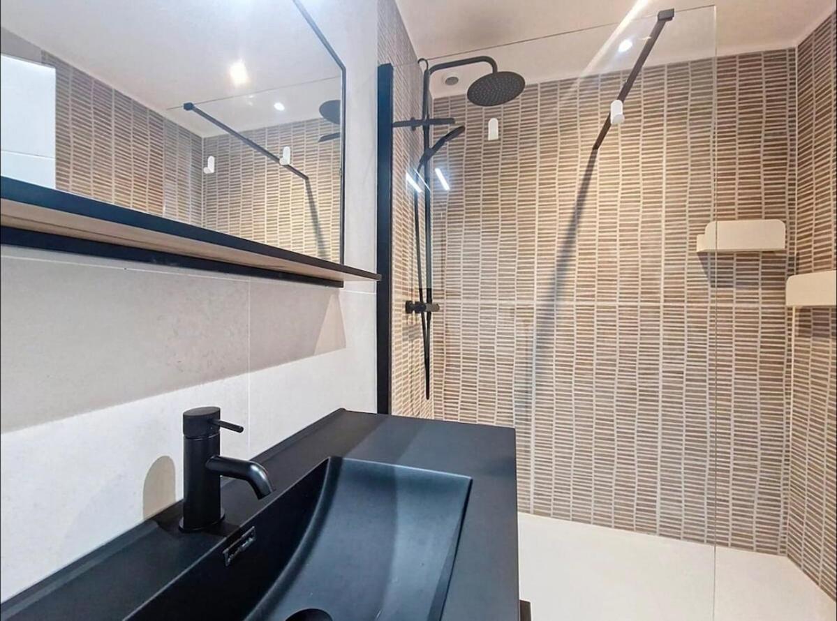 Le Clos Saint-Maximin - 2 villas, 2 piscines, 12 pers