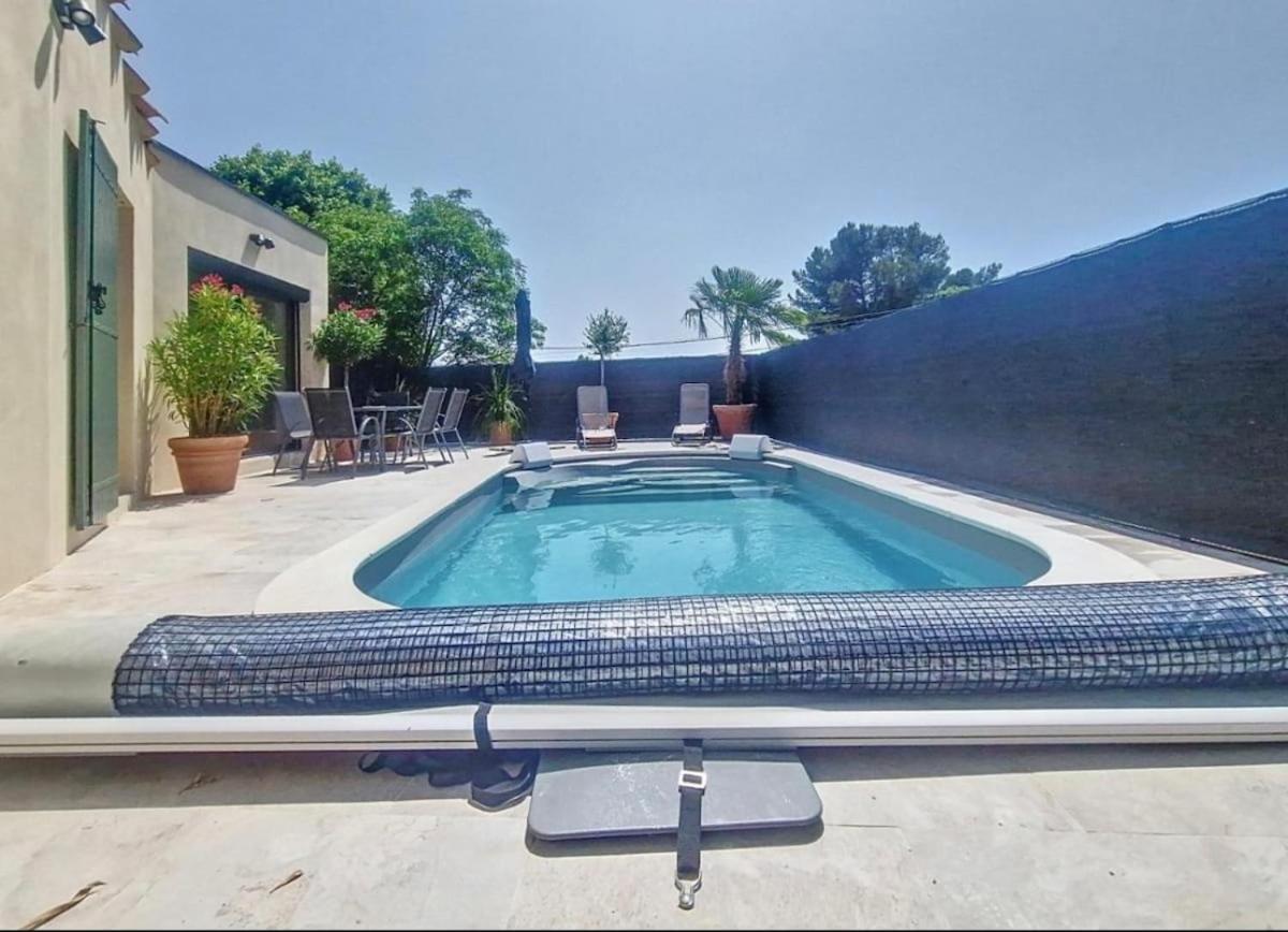Le Clos Saint-Maximin - 2 villas, 2 piscines, 12 pers