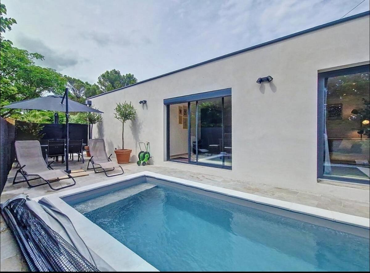 Le Clos Saint-Maximin - 2 villas, 2 piscines, 12 pers
