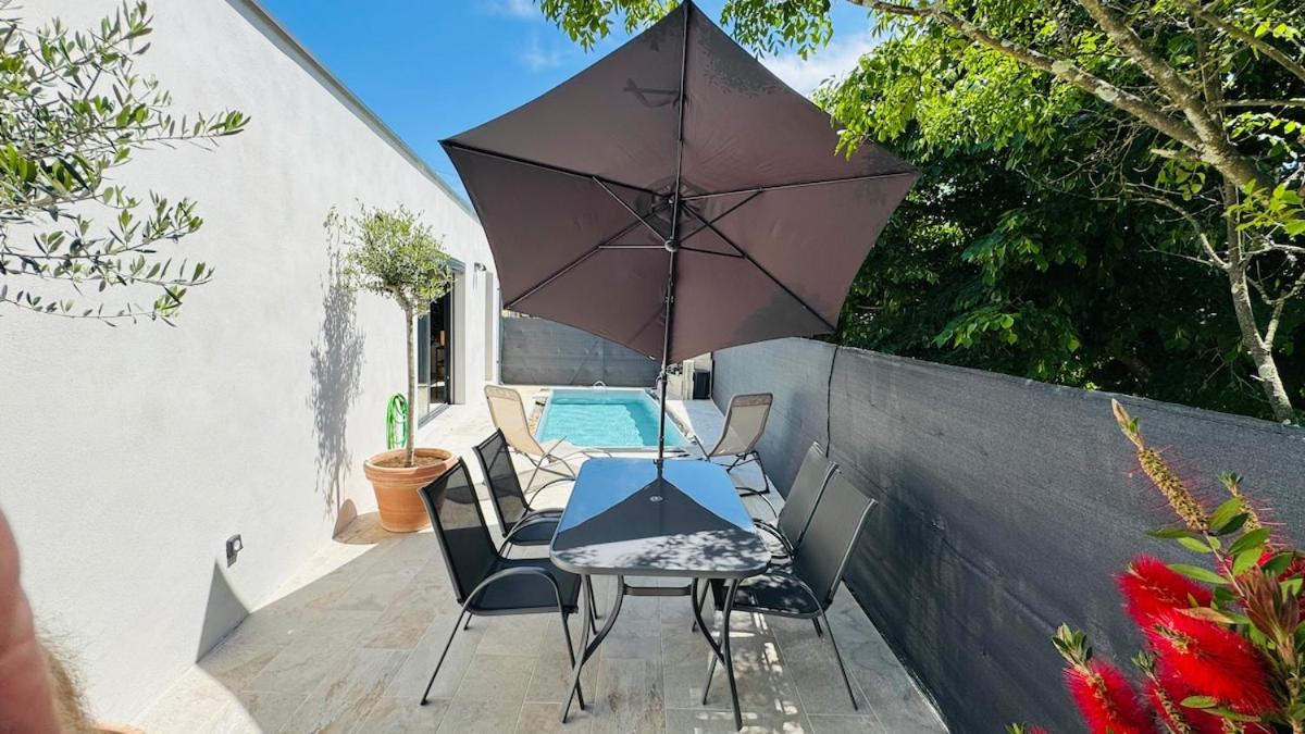 Le Clos Saint-Maximin - 2 villas, 2 piscines, 12 pers