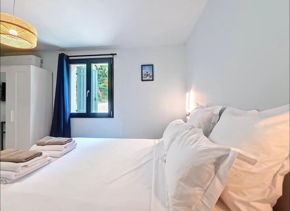 Le Clos Saint-Maximin - 2 villas, 2 piscines, 12 pers