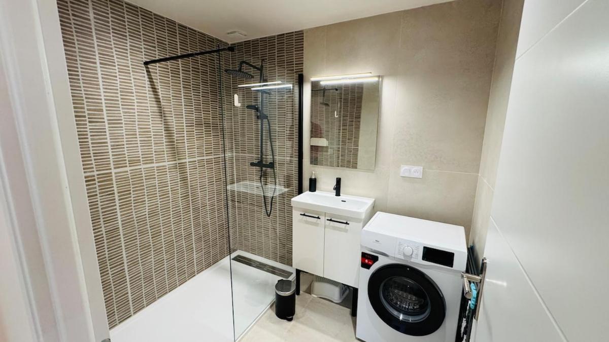 Le Clos Saint-Maximin - 2 villas, 2 piscines, 12 pers