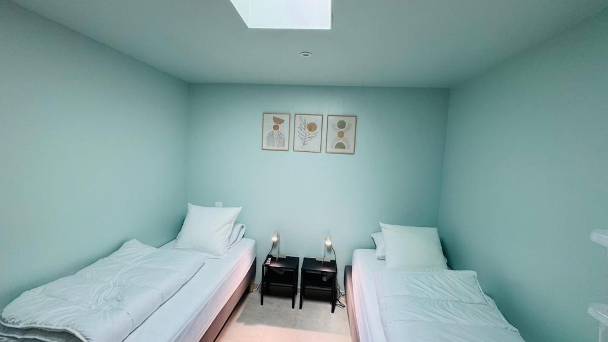 Le Clos Saint-Maximin - 2 villas, 2 piscines, 12 pers