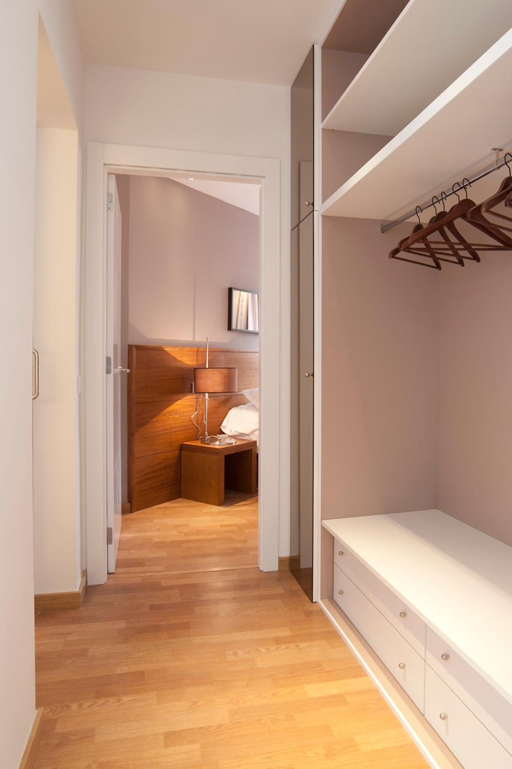 Serennia Apartamentos Ramblas - Plaça Catalunya