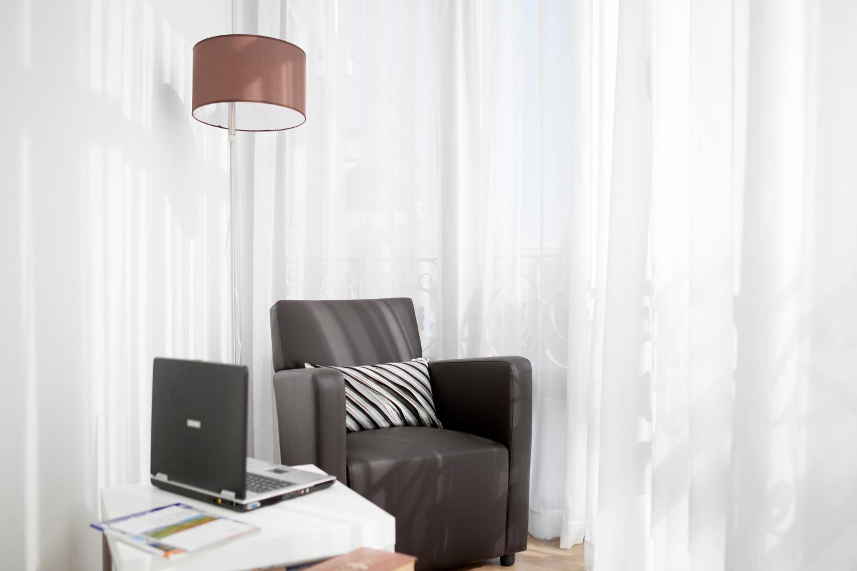 Serennia Apartamentos Ramblas - Plaça Catalunya