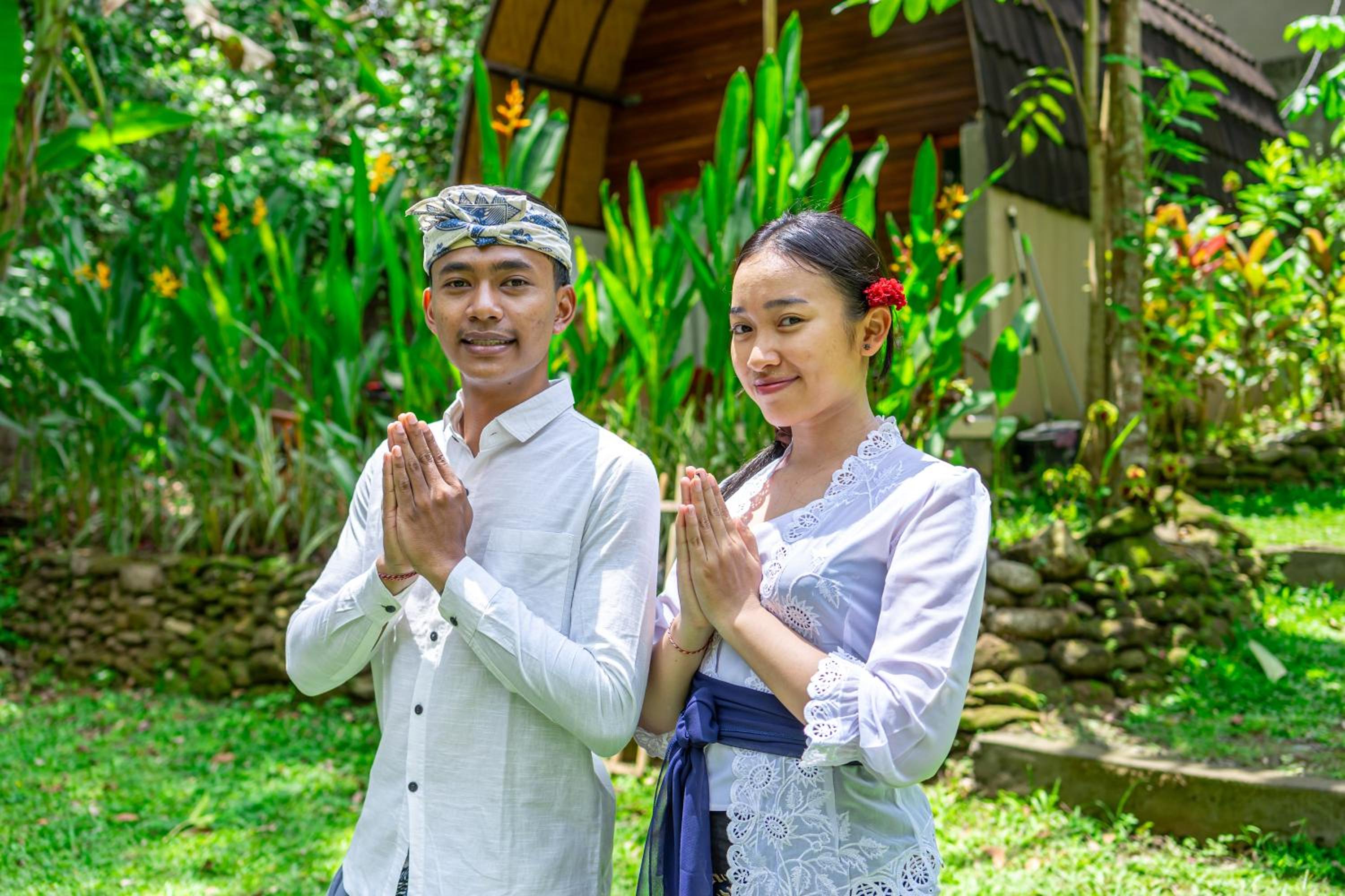 Jungle River 5 BR Villa- Pool, Yoga, Tubing Near Ubud