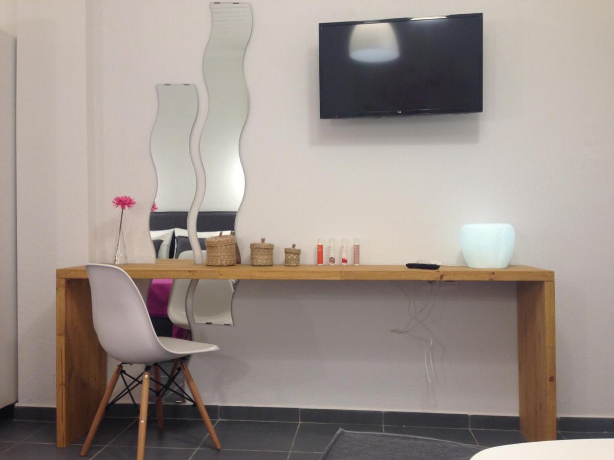 Philoxenia Suites